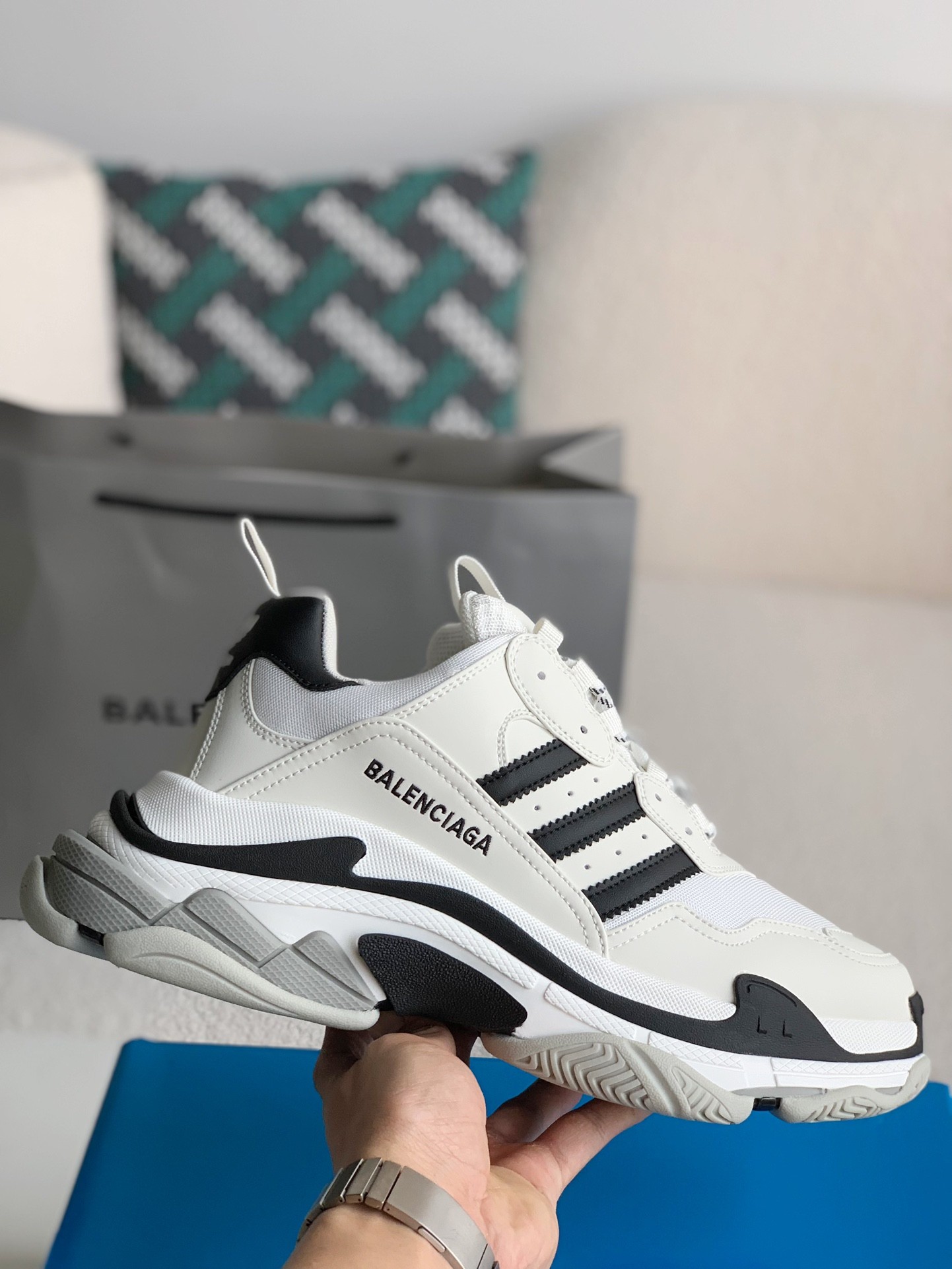 Balenciaga Runner Sneakers