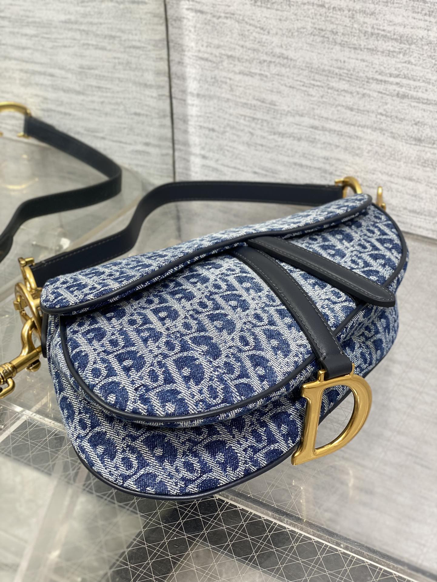 Saddle Bag with Strap Blue Denim Dior Oblique Jacquard Size 25.5*6.5*20cm