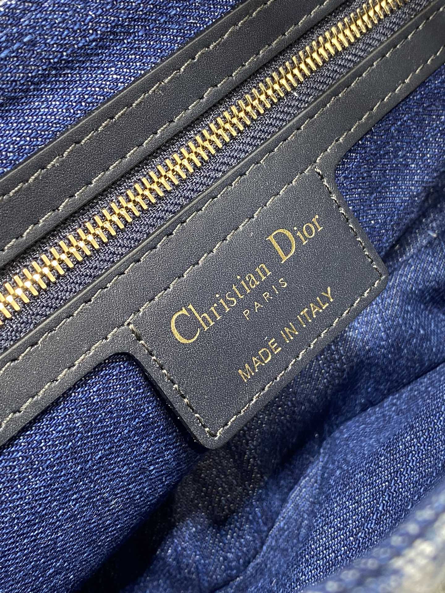 Saddle Bag with Strap Blue Denim Dior Oblique Jacquard Size 25.5*6.5*20cm