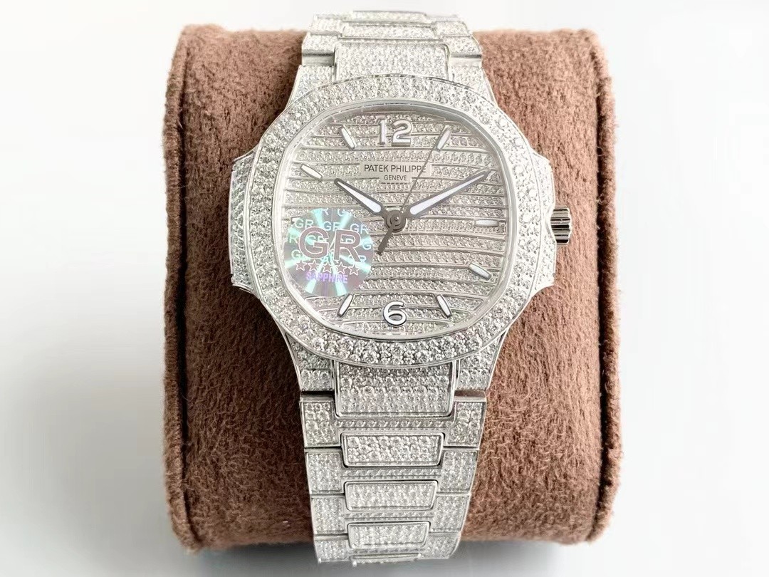 2024 Patek Philippe 7118 Women's Nau tilus Full Diamond Limited Edition