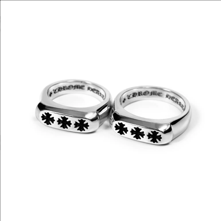 CHROME HEARTS TRIPLE CH PLUS FLAT RING