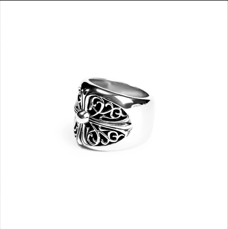 CHROME HEARTS CLASSIC OVAL RING