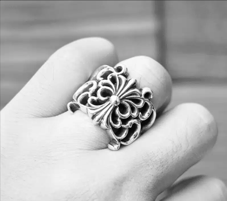 CHROME HEARTS BUTTERFLY FLORAL CROSS RING