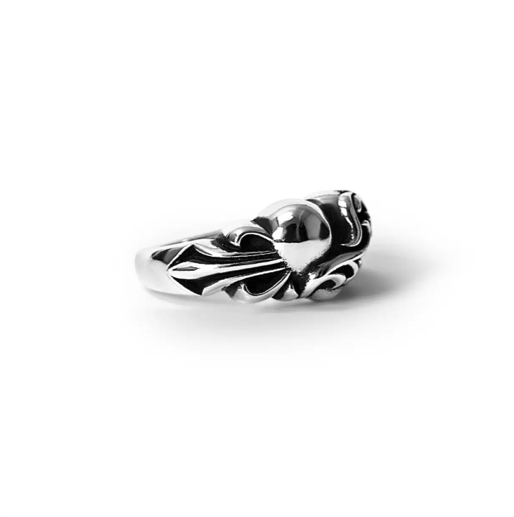 CHROME HEARTS FLORAL CROSS HEART RING