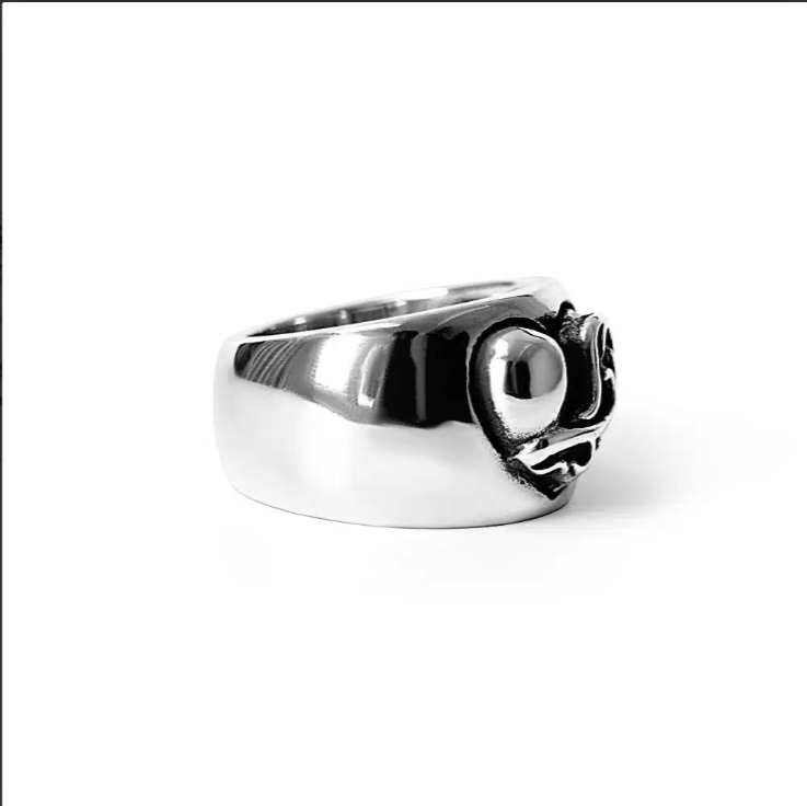 CHROME HEARTS HEART BAND RING