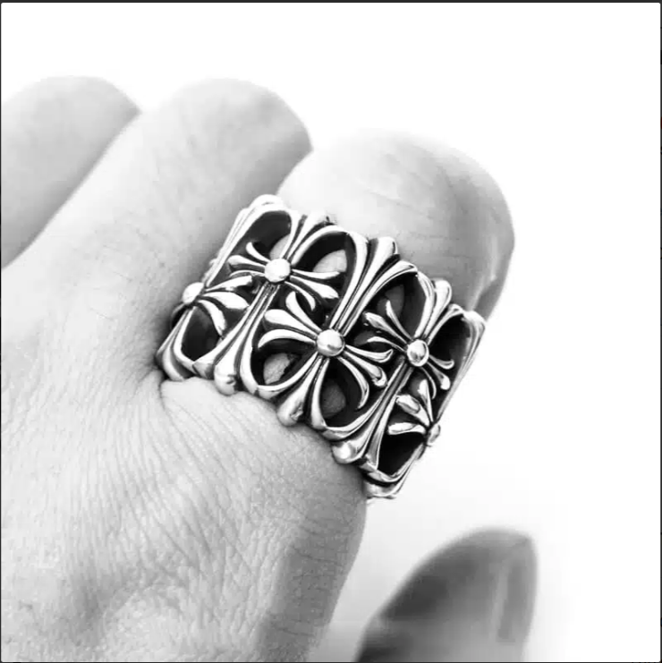 CHROME HEARTS CEMETERY RING