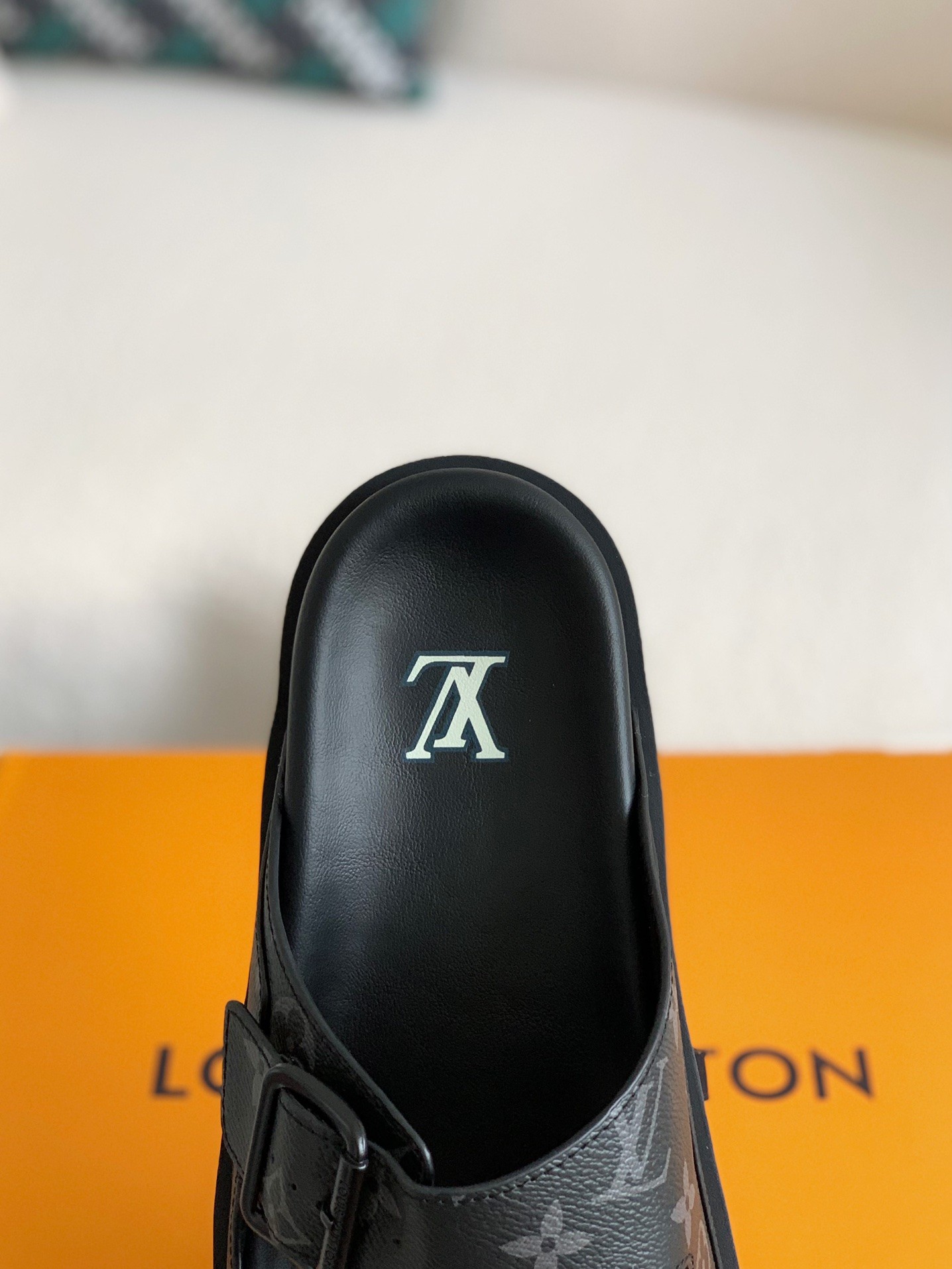 LOUIS VUITTON MIAMI MULE