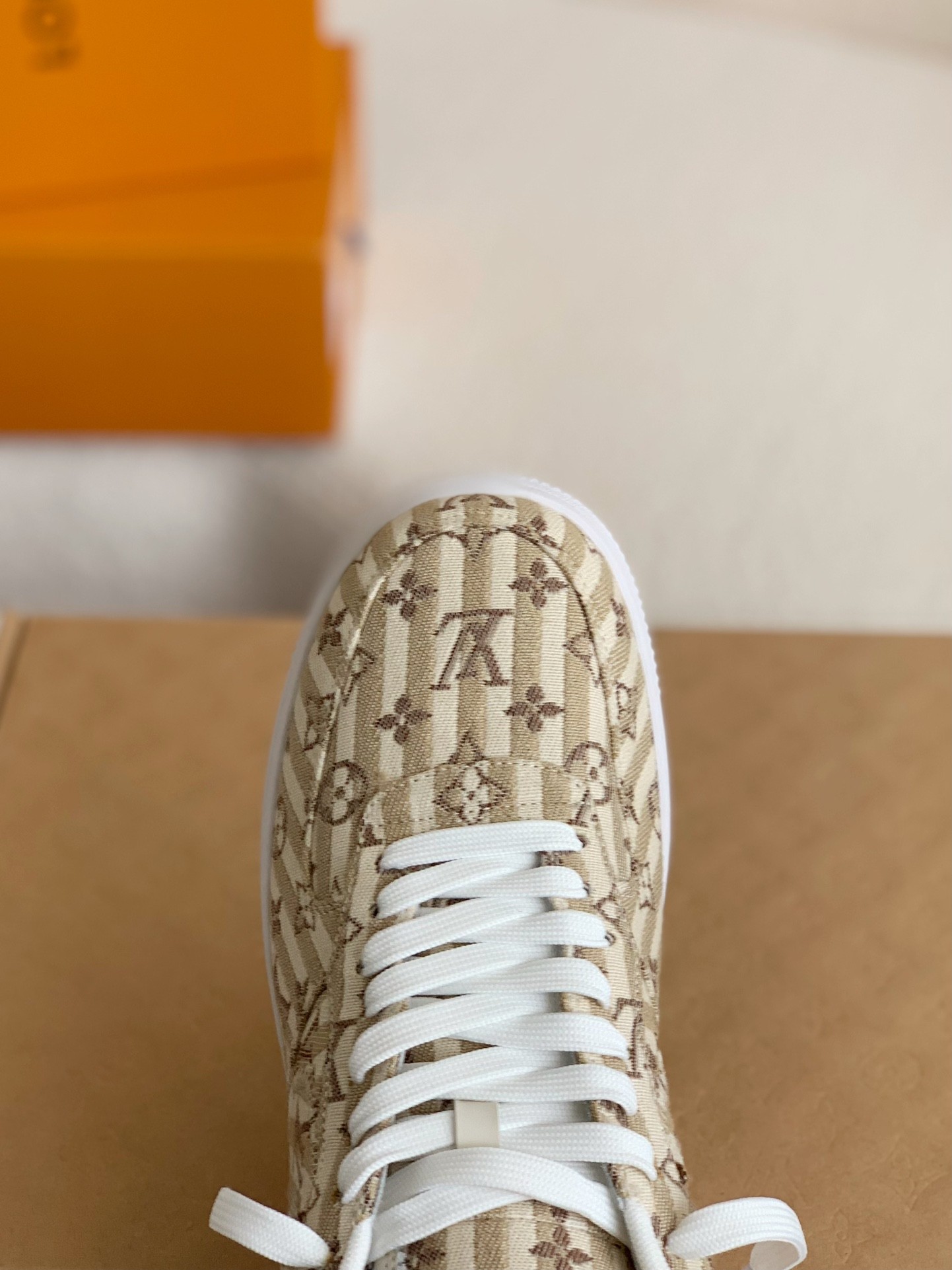 LOUIS VUITTON X NIKE AIR FORCE 1 S NEAKER