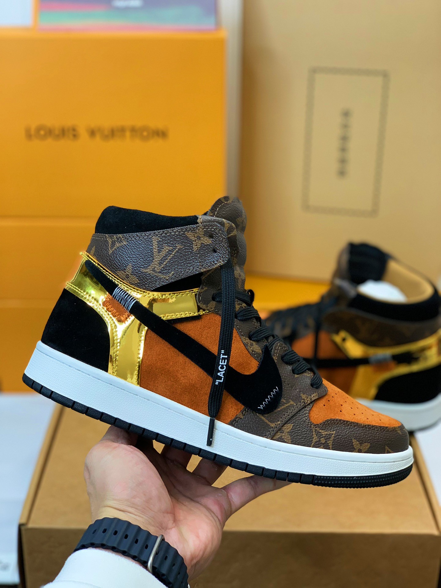 LOUIS VUITTON X NIKE AIR FORCE 1 Sneaker High-tops