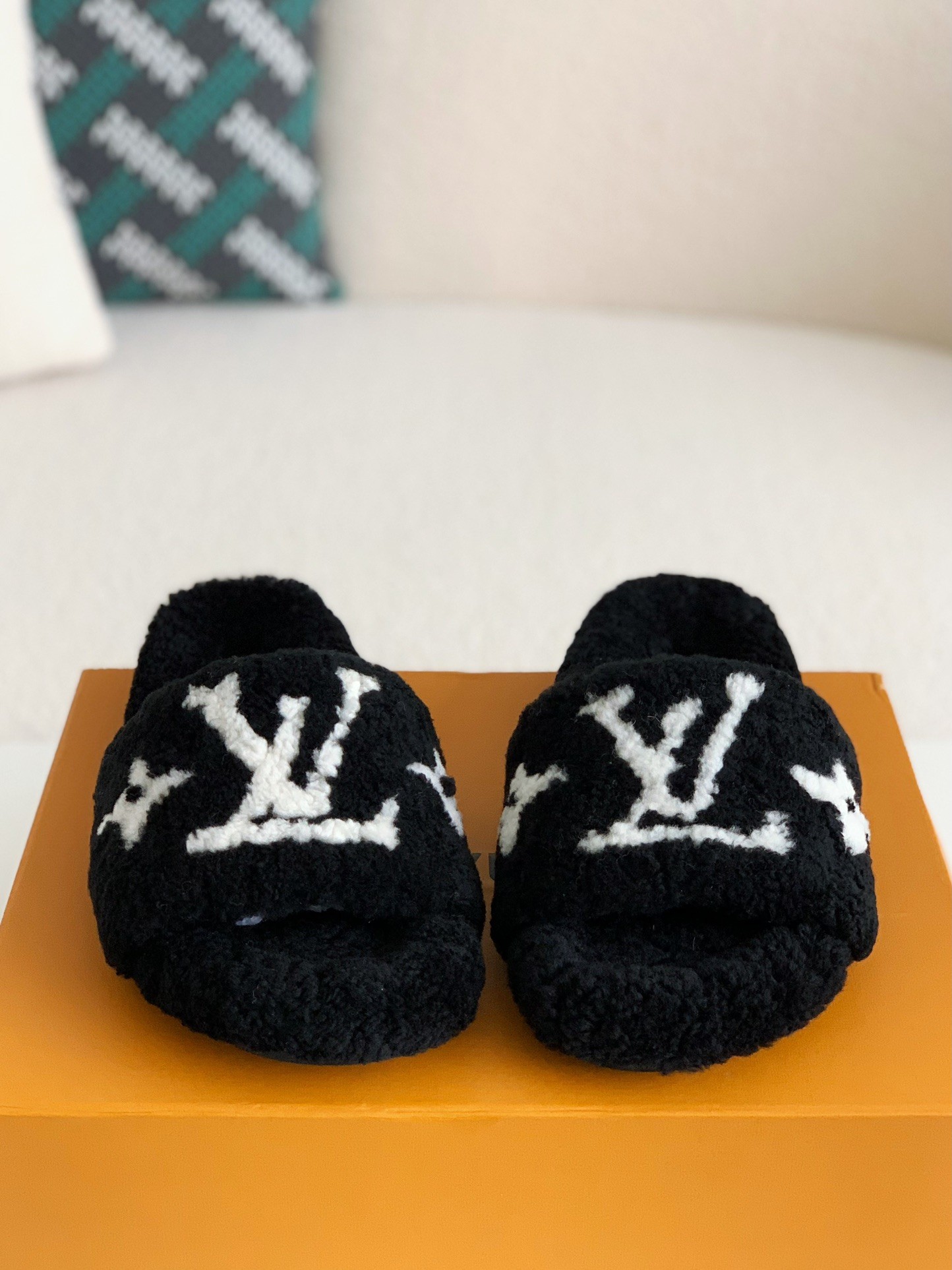 Louis Vuitton PASEO COMFORT Wome n's Sandals