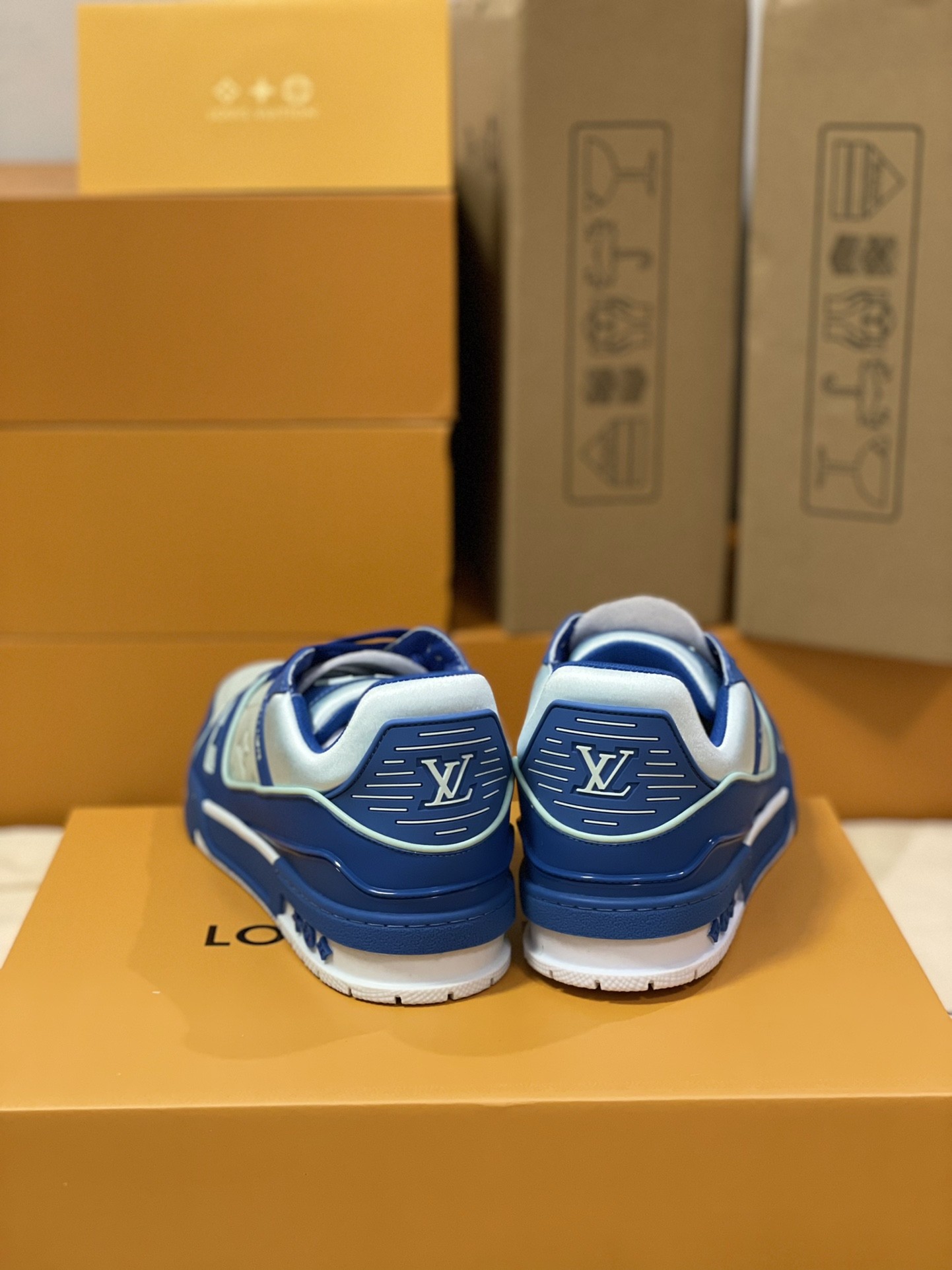 LOUIS VUITTON TRAINER 1A9IQ5 Sneakers