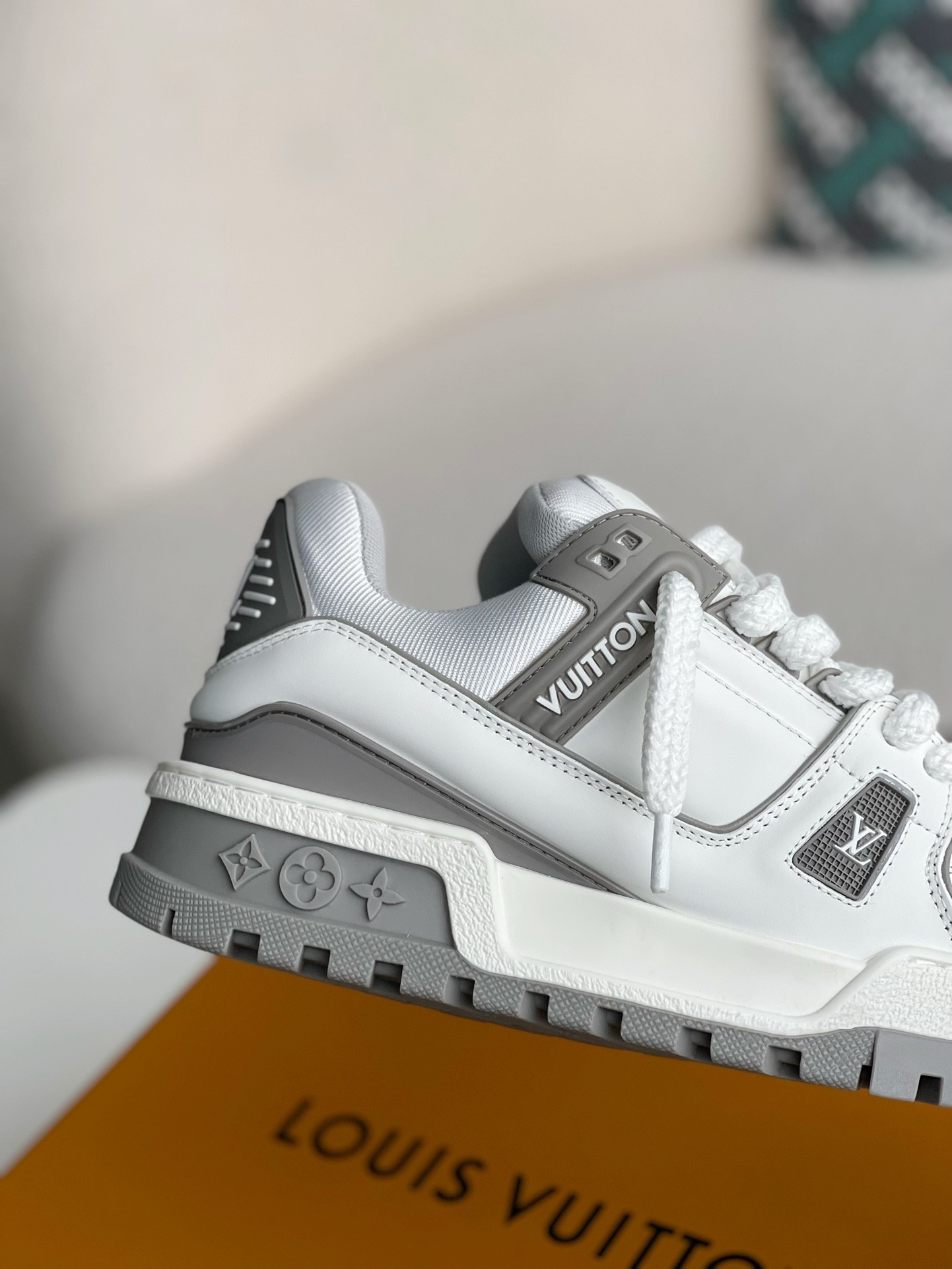 LOUIS VUITTON TRAINER MAXI SNEAKERS