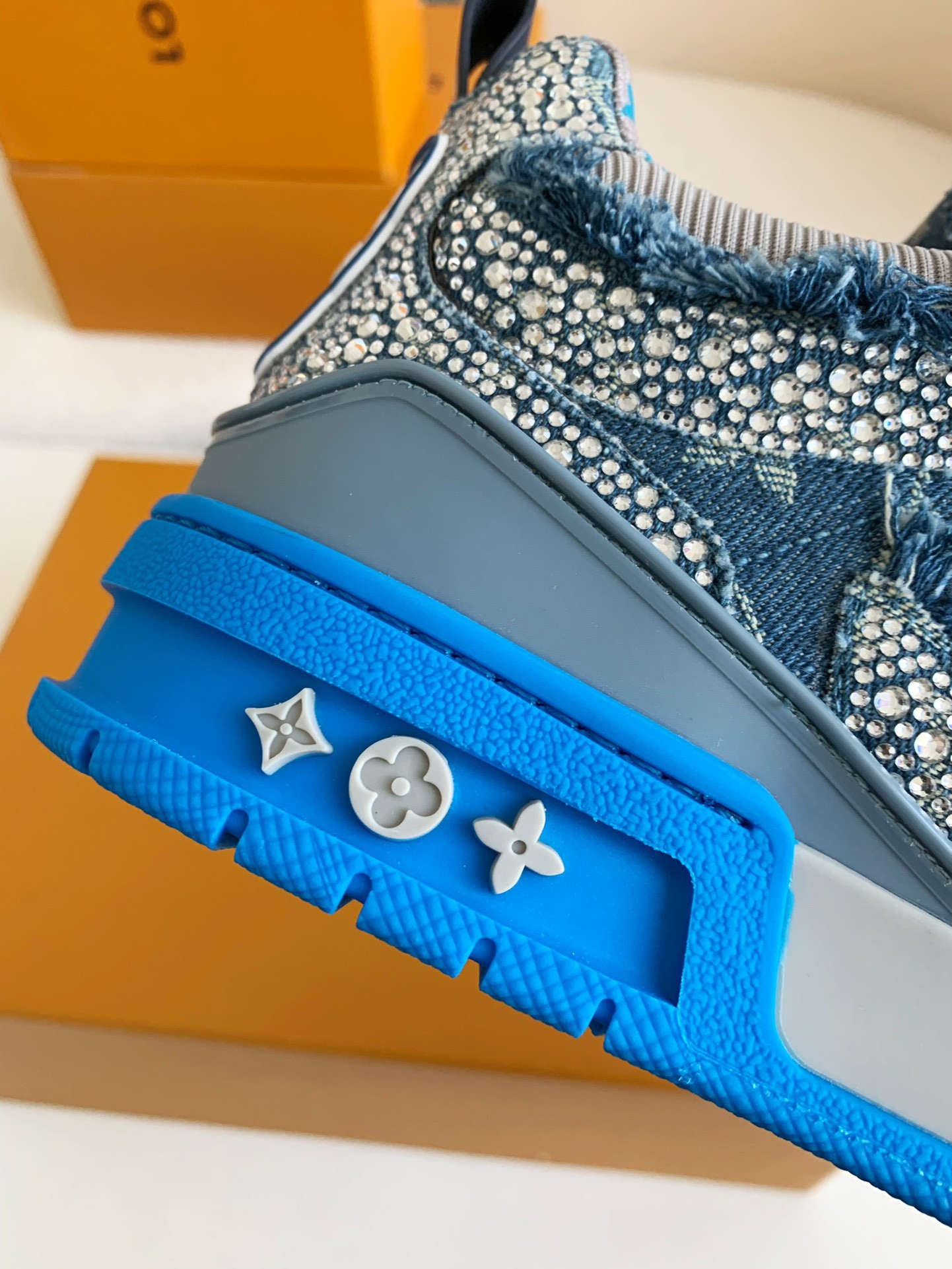 Louis Vuitton Skate Sneakers 1ABMH9