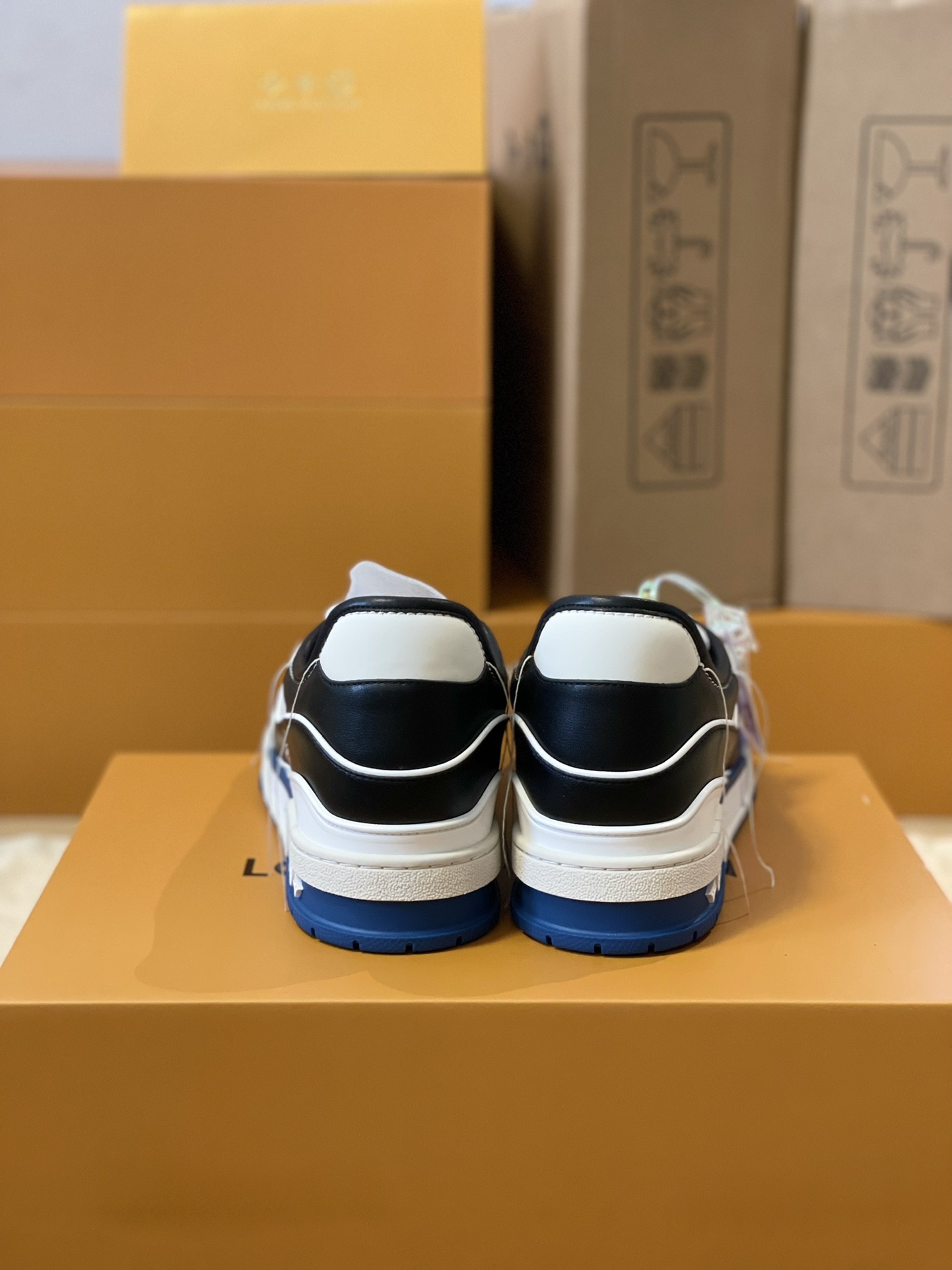 LOUIS VUITTON TRAINER 1A9IQ5 Sneakers