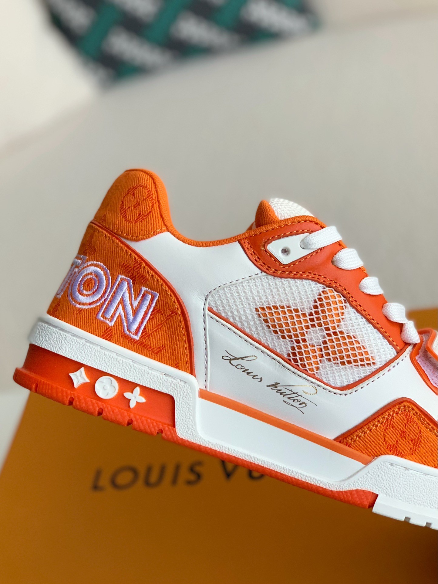 LOUIS VUITTON Trainer Sneaker