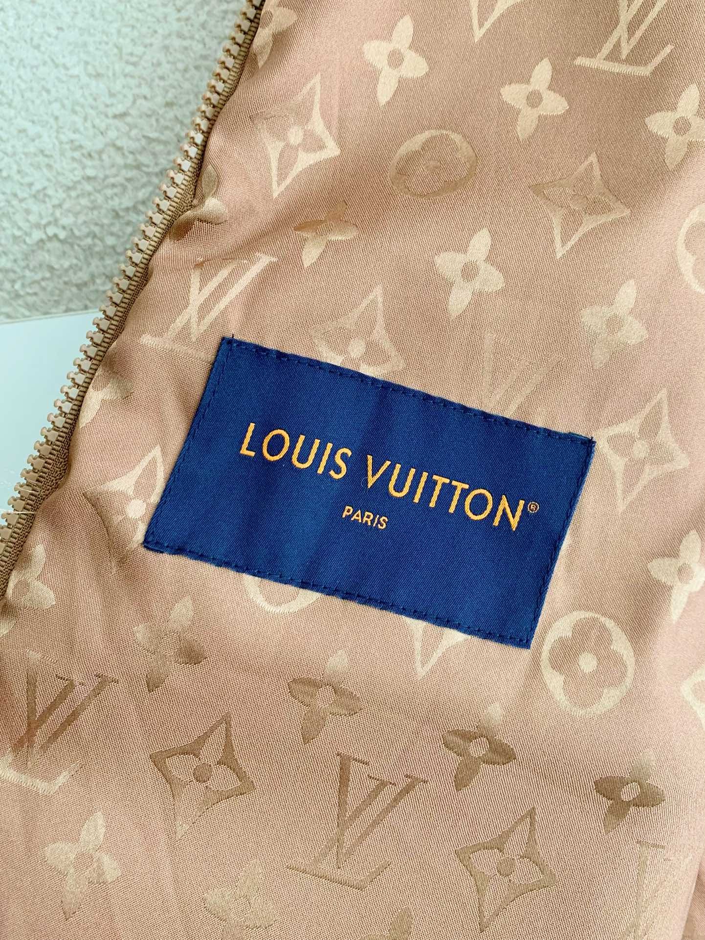 Louis Vuitton Jacquard vertical collar zi pper fleece jacket