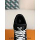 LOUIS VUITTON TRAINER Sneakers