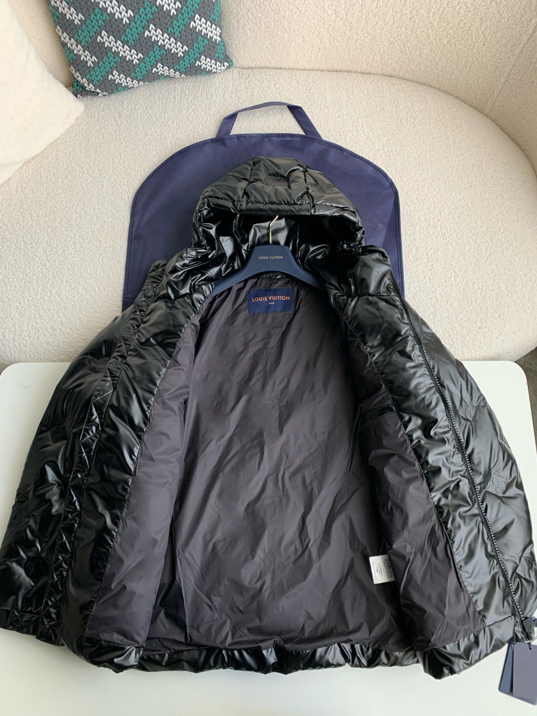 LOUIS VUITTON LOGO Down jacket