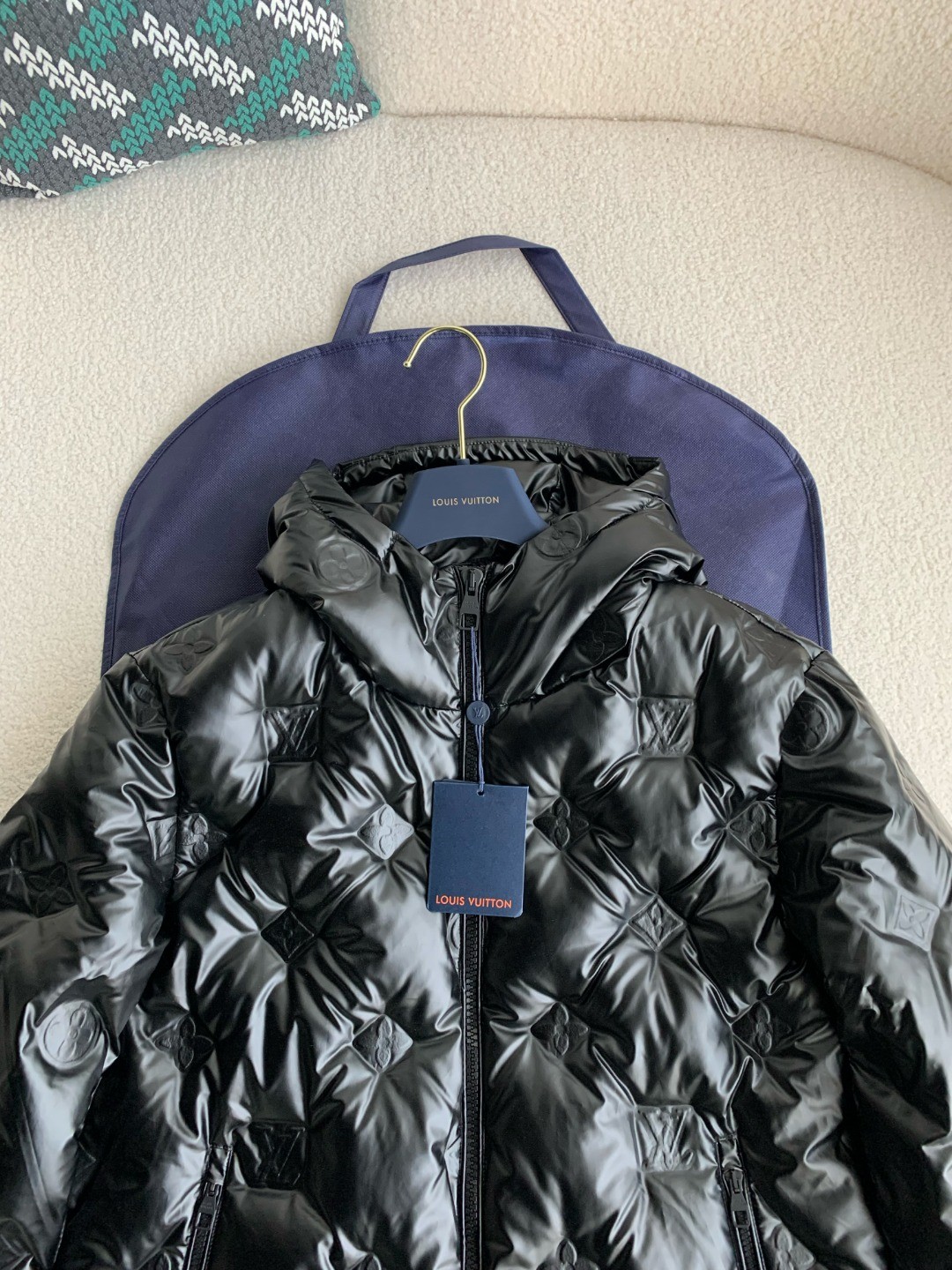 LOUIS VUITTON LOGO Down jacket