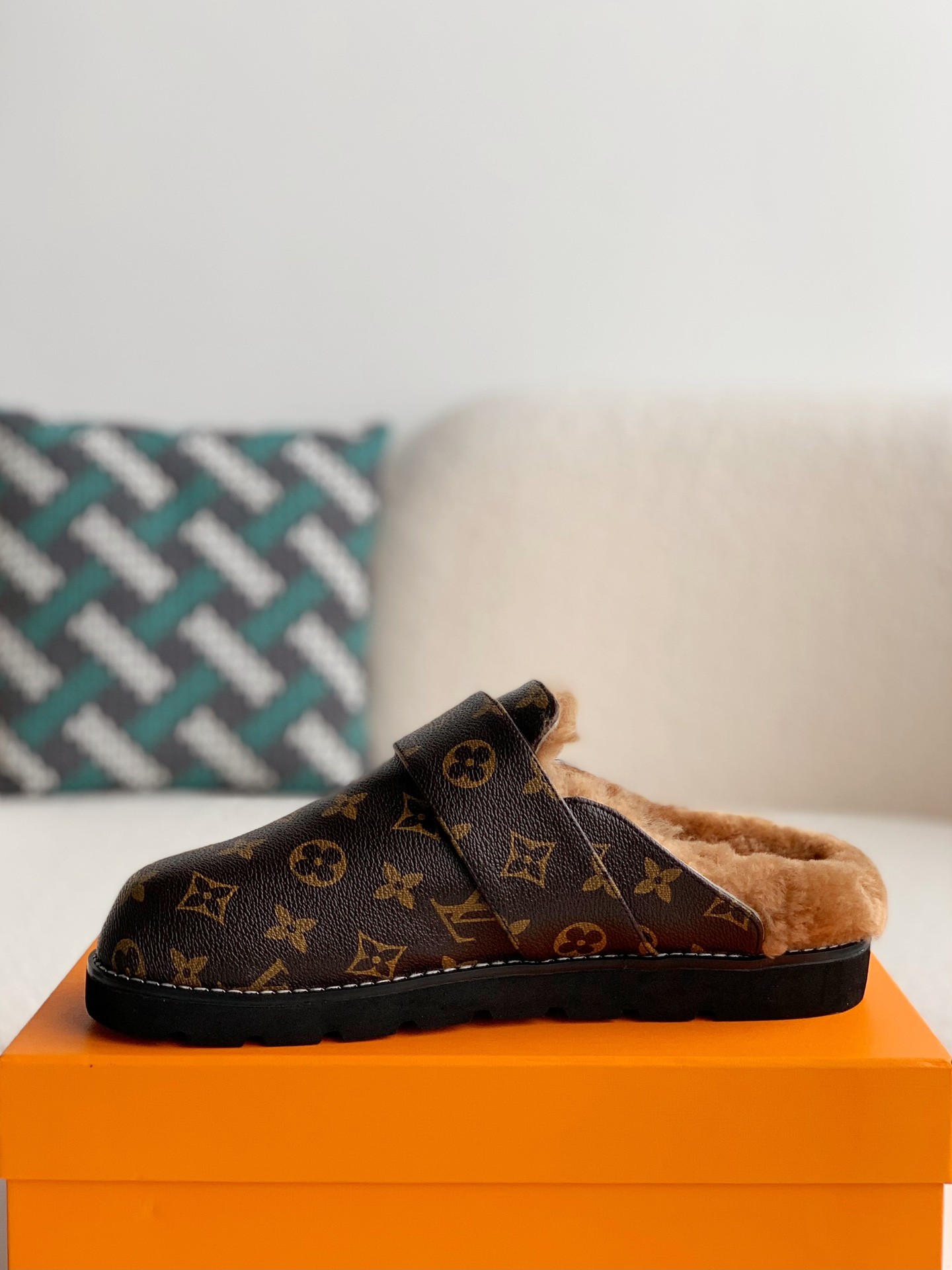 Louis Vuitton Easy Sandals