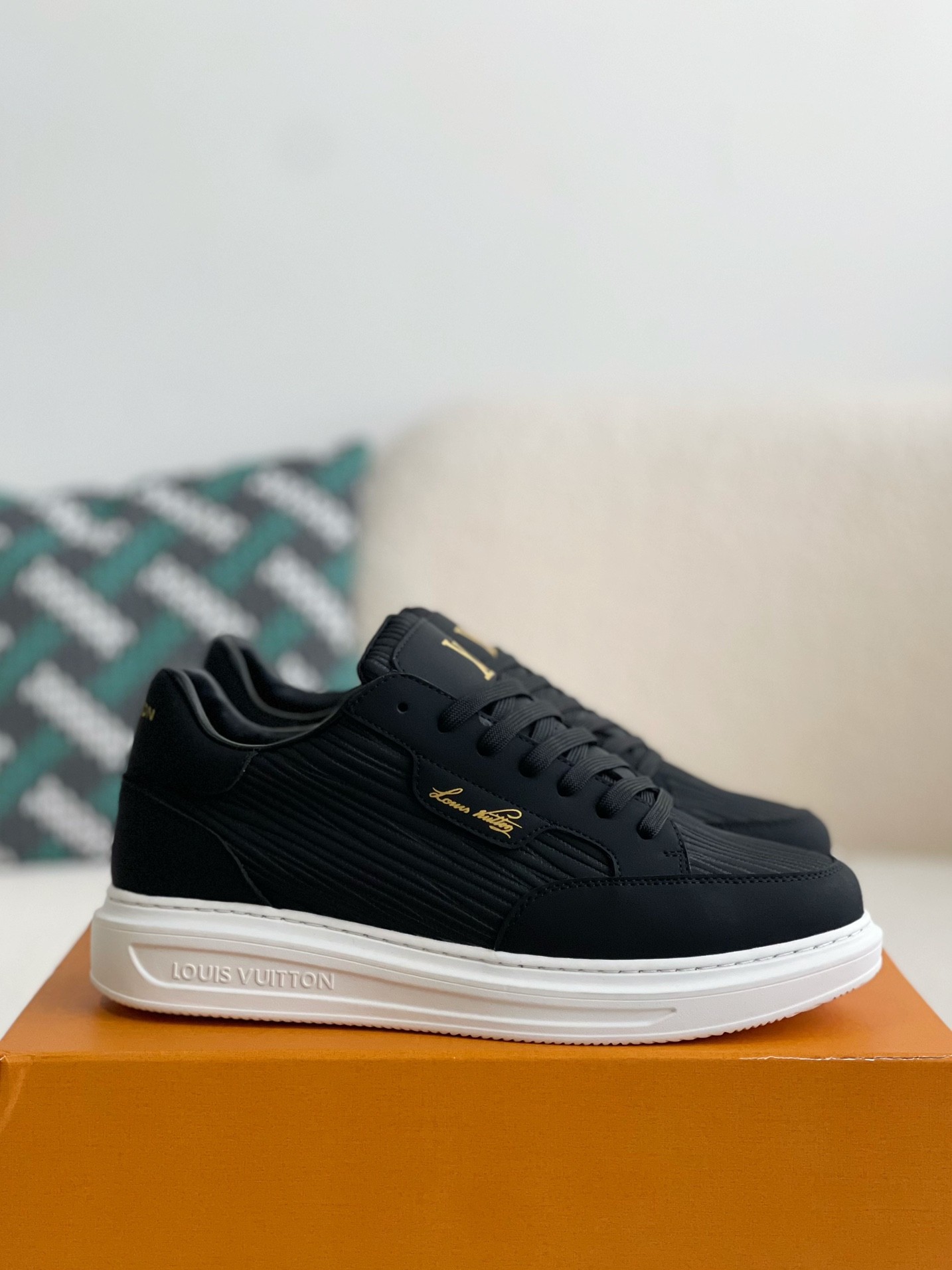 Louis Vuitton Beverly Hills Sneakers