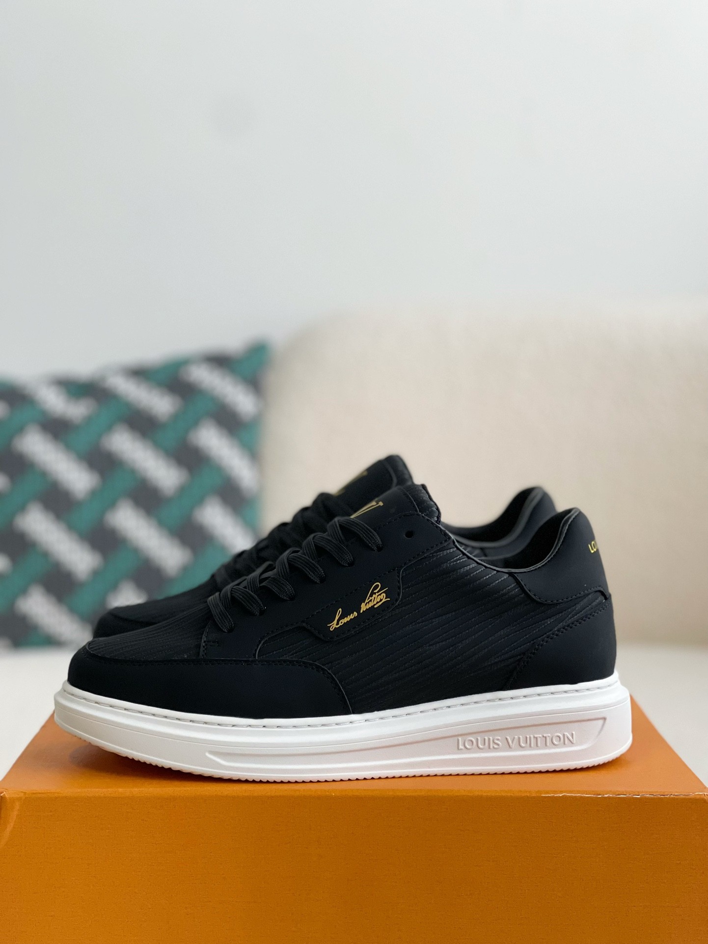 Louis Vuitton Beverly Hills Sneakers