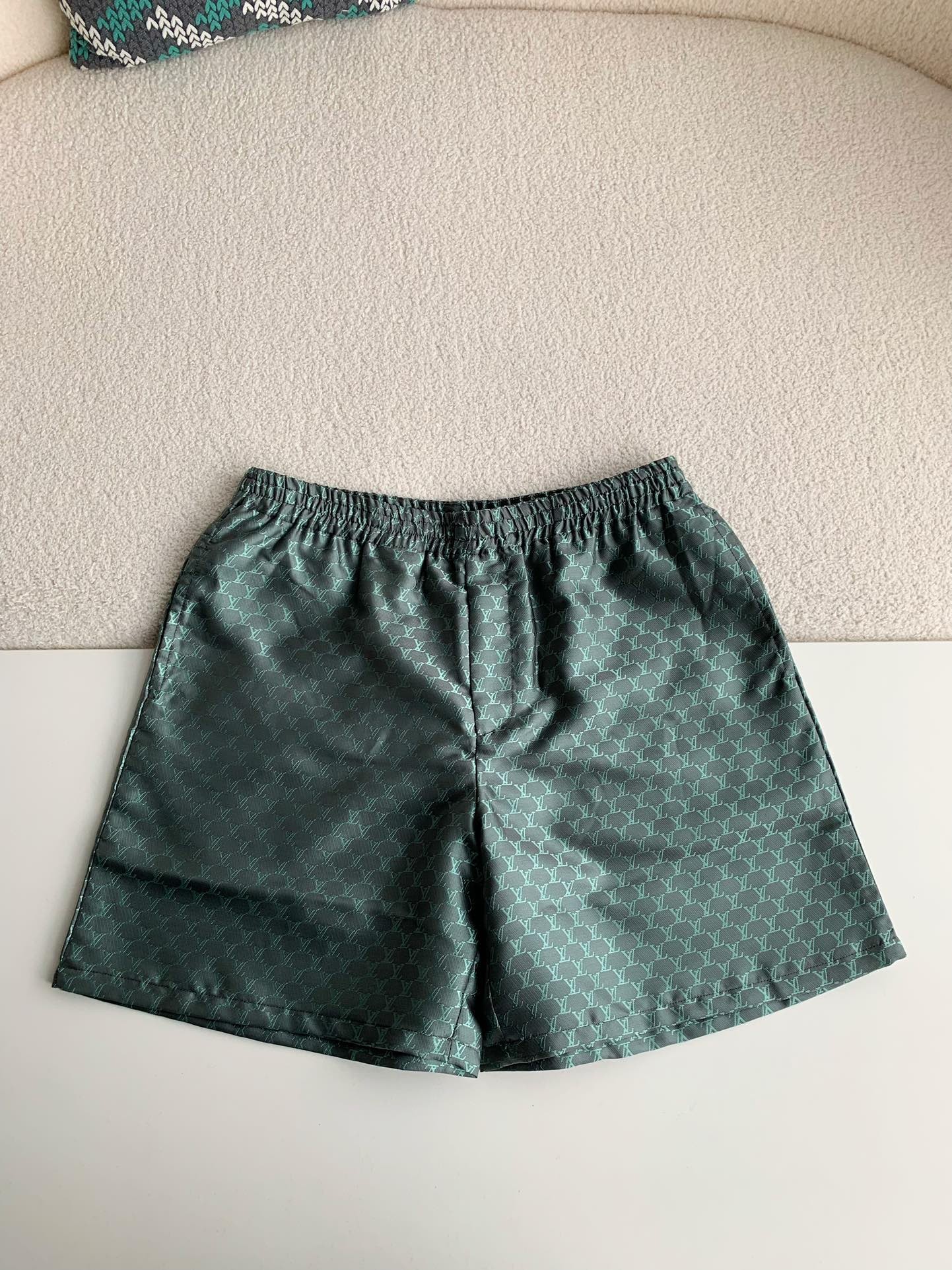 LOUIS VUITTON shorts