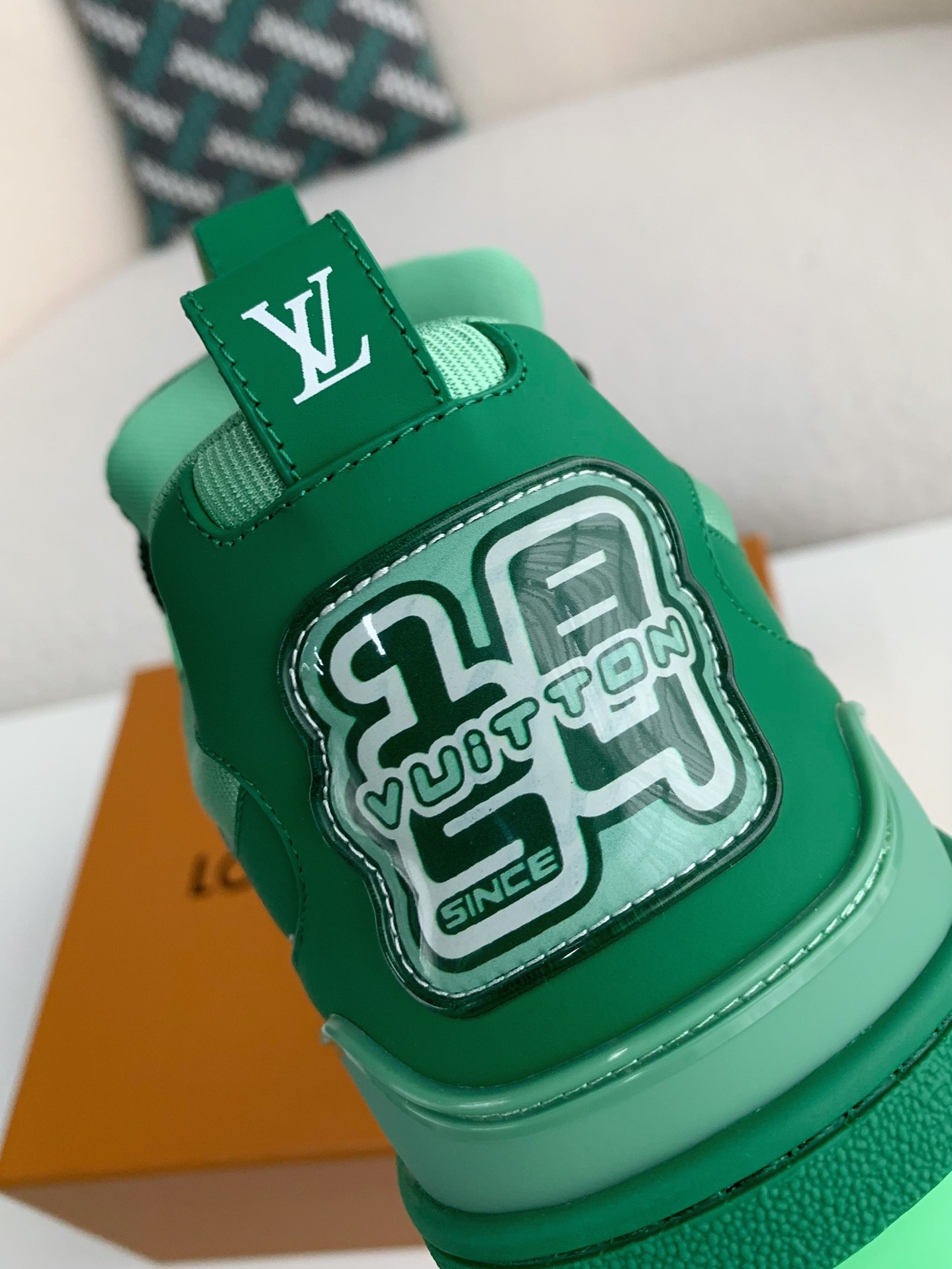 LOUIS VUITTON TRAINER Sneakers Top quality