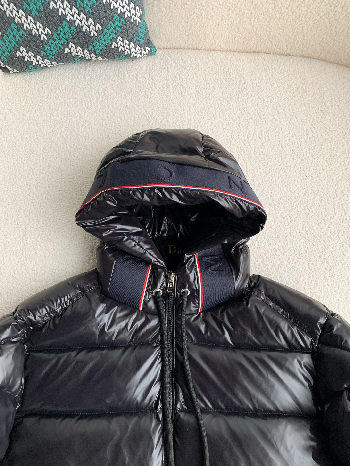 MONCLER MONTBELIARD DOWN JACK ET