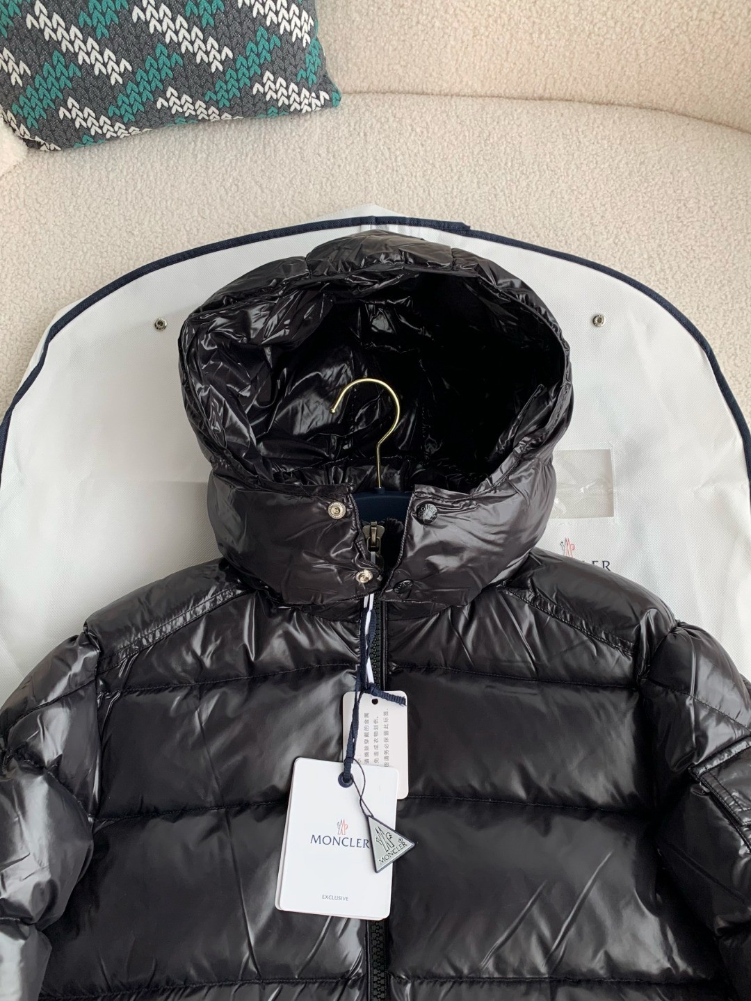 MONCLER MONTBELIARD DOWN JACK ET