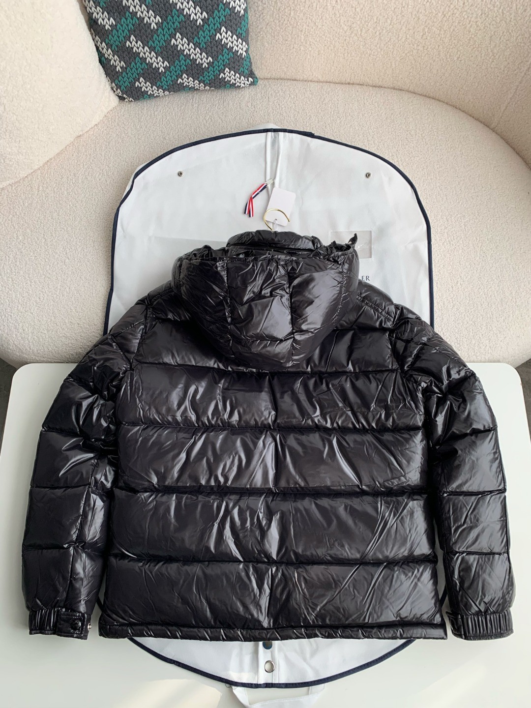 MONCLER MONTBELIARD DOWN JACK ET