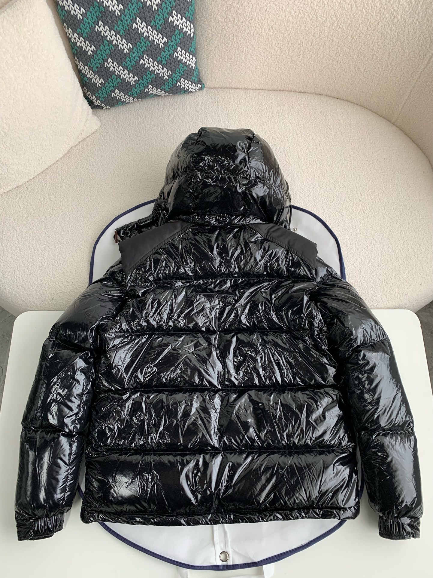 MONCLER MONTBELIARD DOWN JACK ET