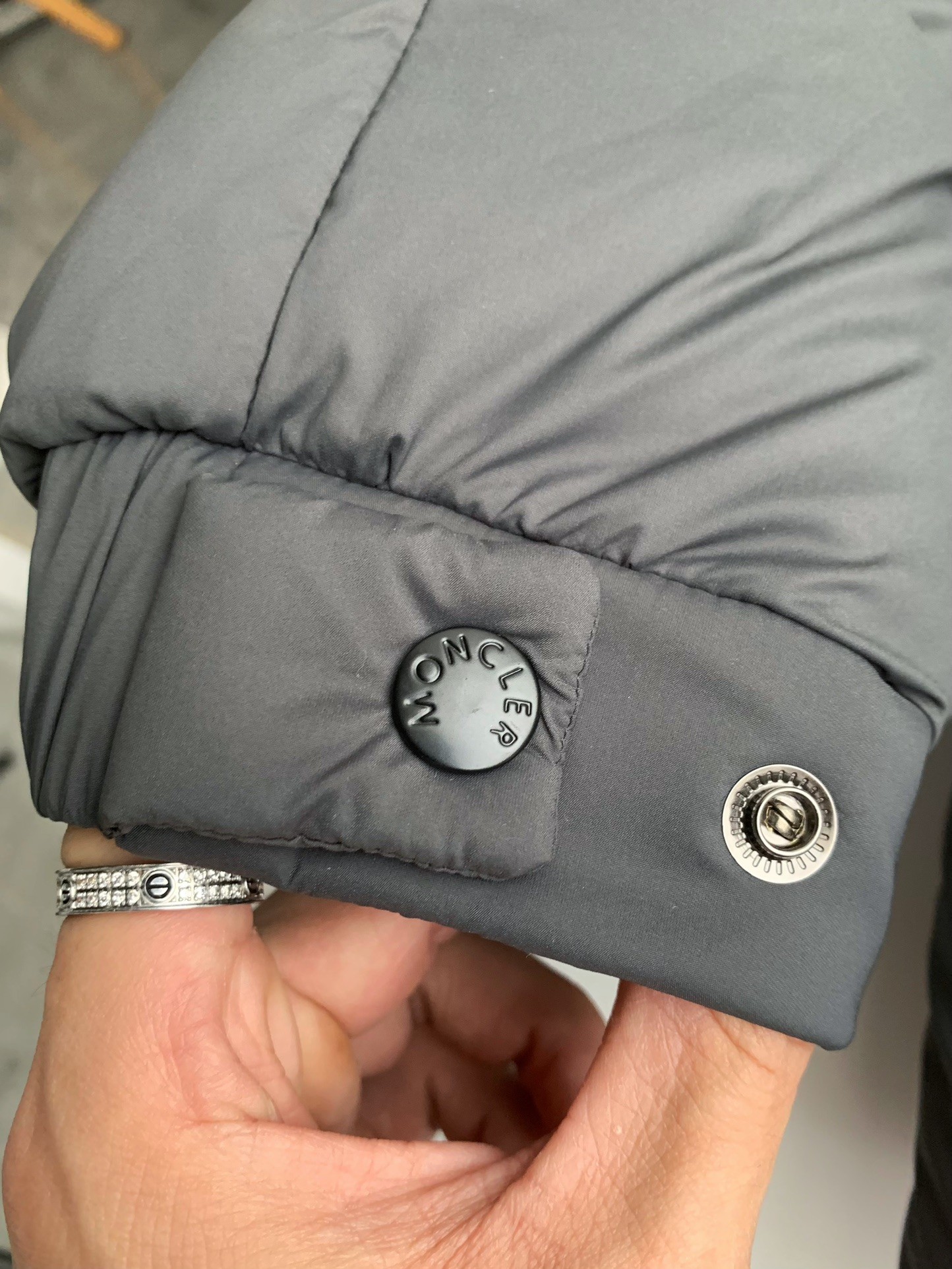 Moncler Montbeliard down jacket