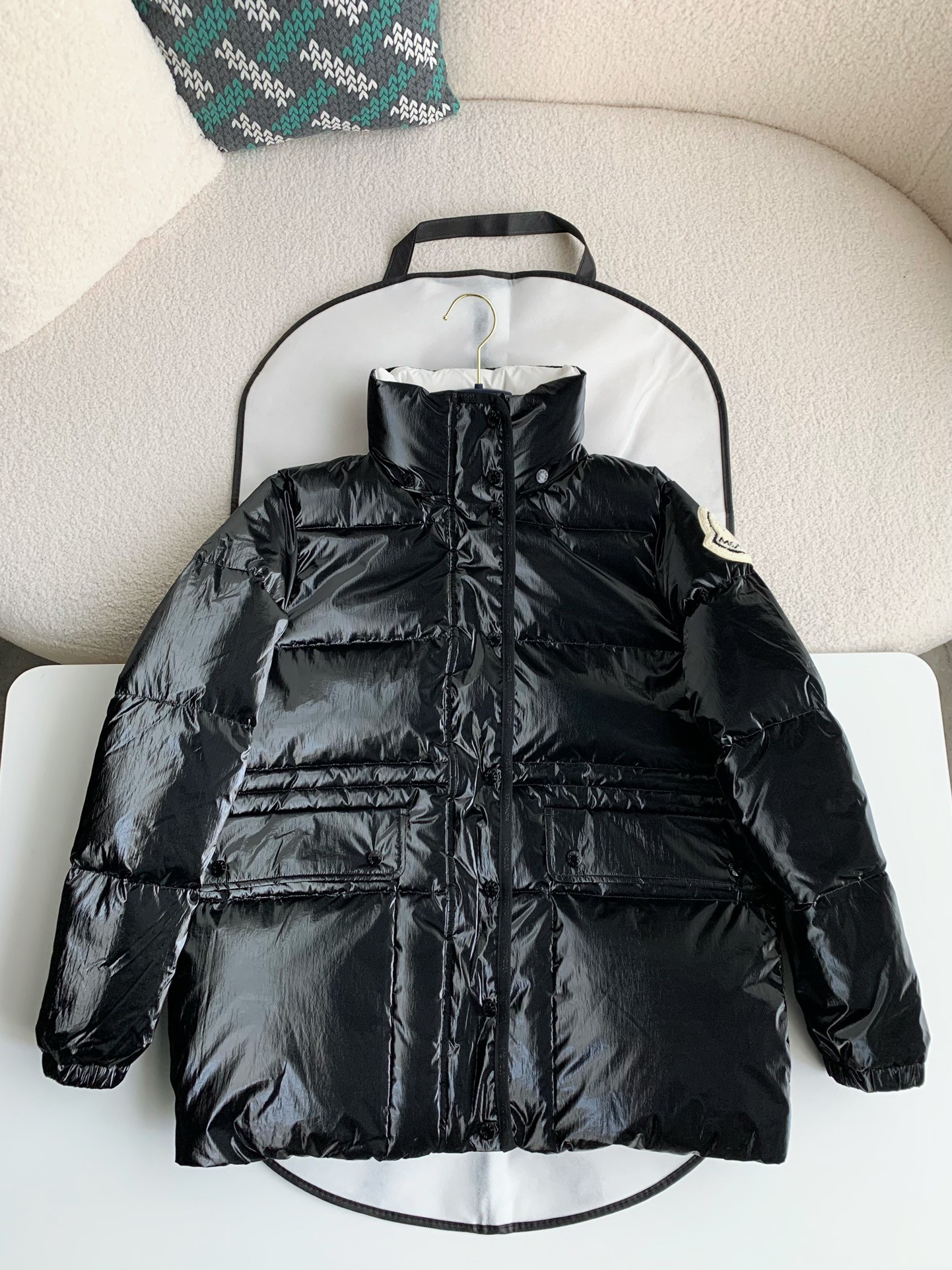 MONCLER MONTBELIARD DOWN JACK ET