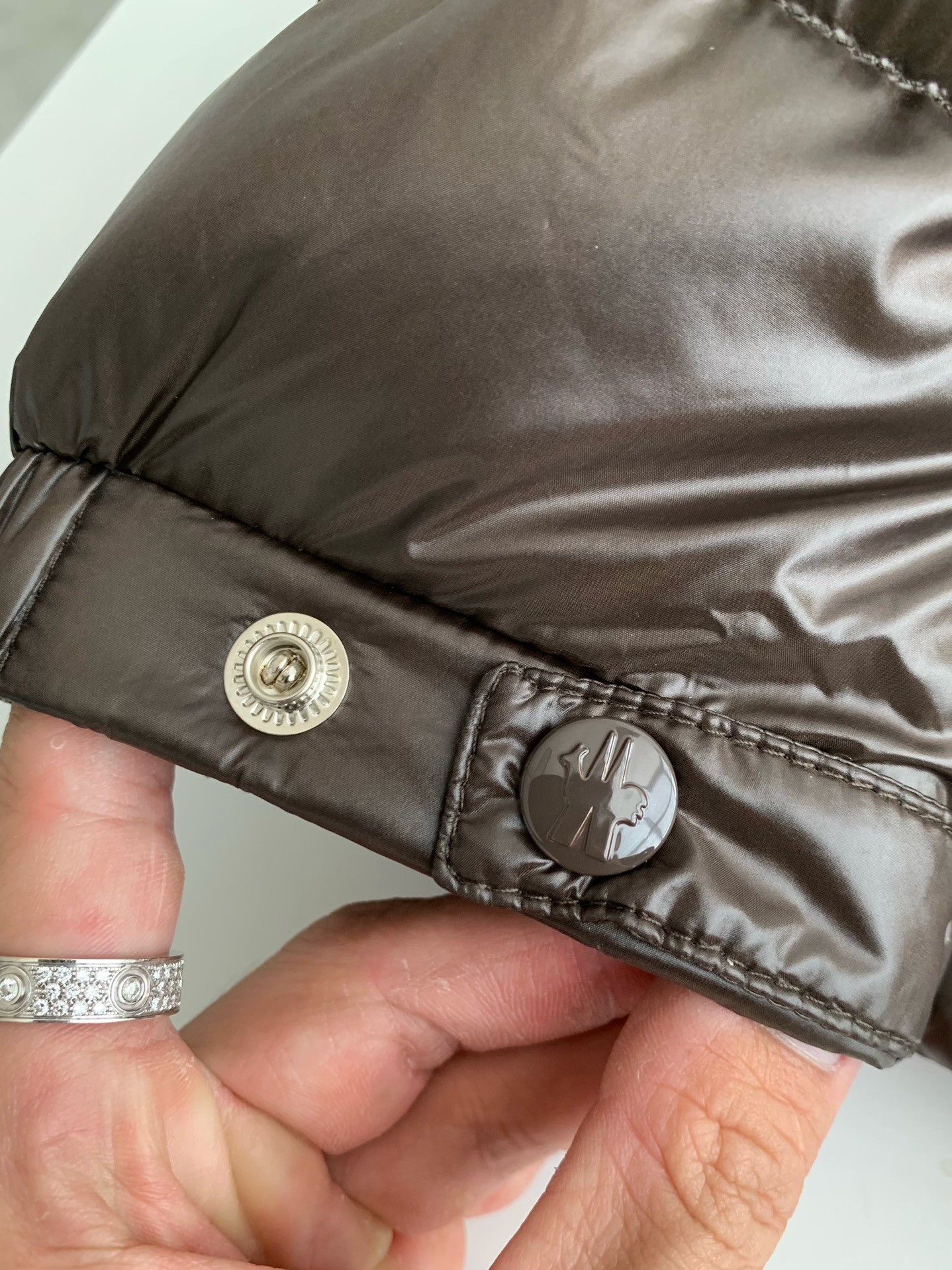 Moncler Montbeliard down jacket