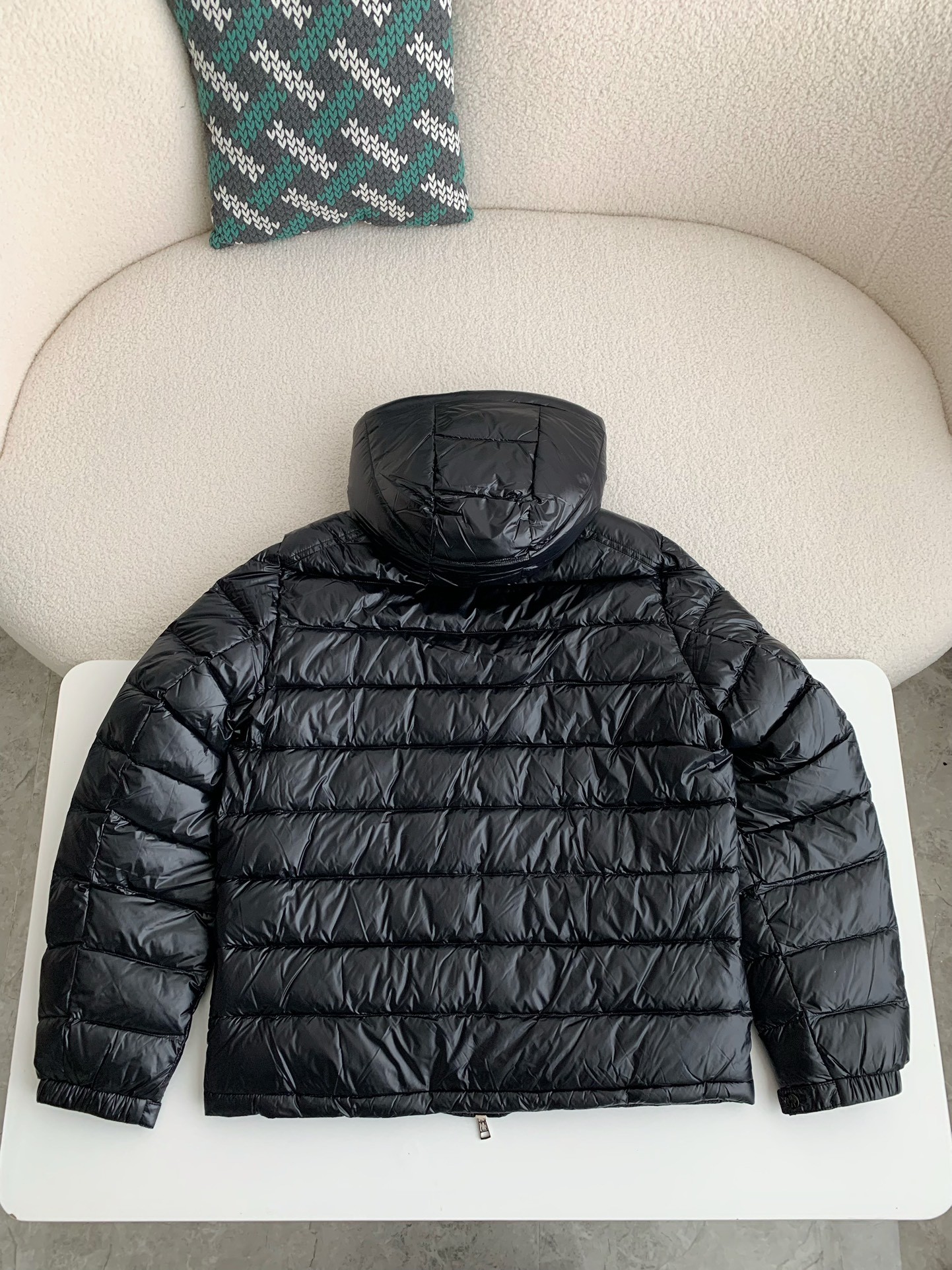 Moncler Montbeliard down jacket