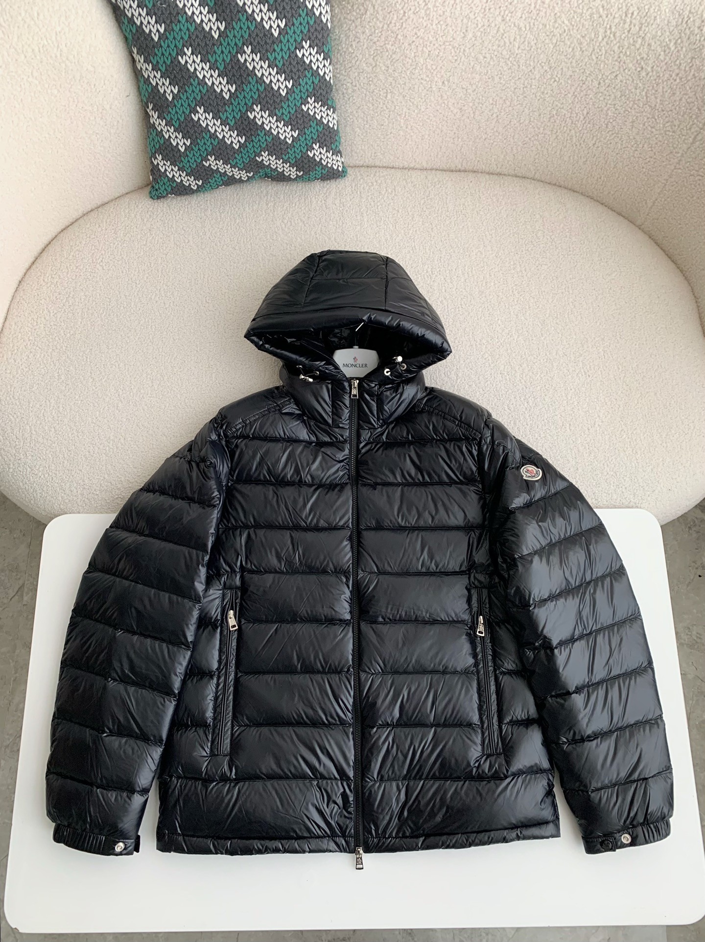 Moncler Montbeliard down jacket