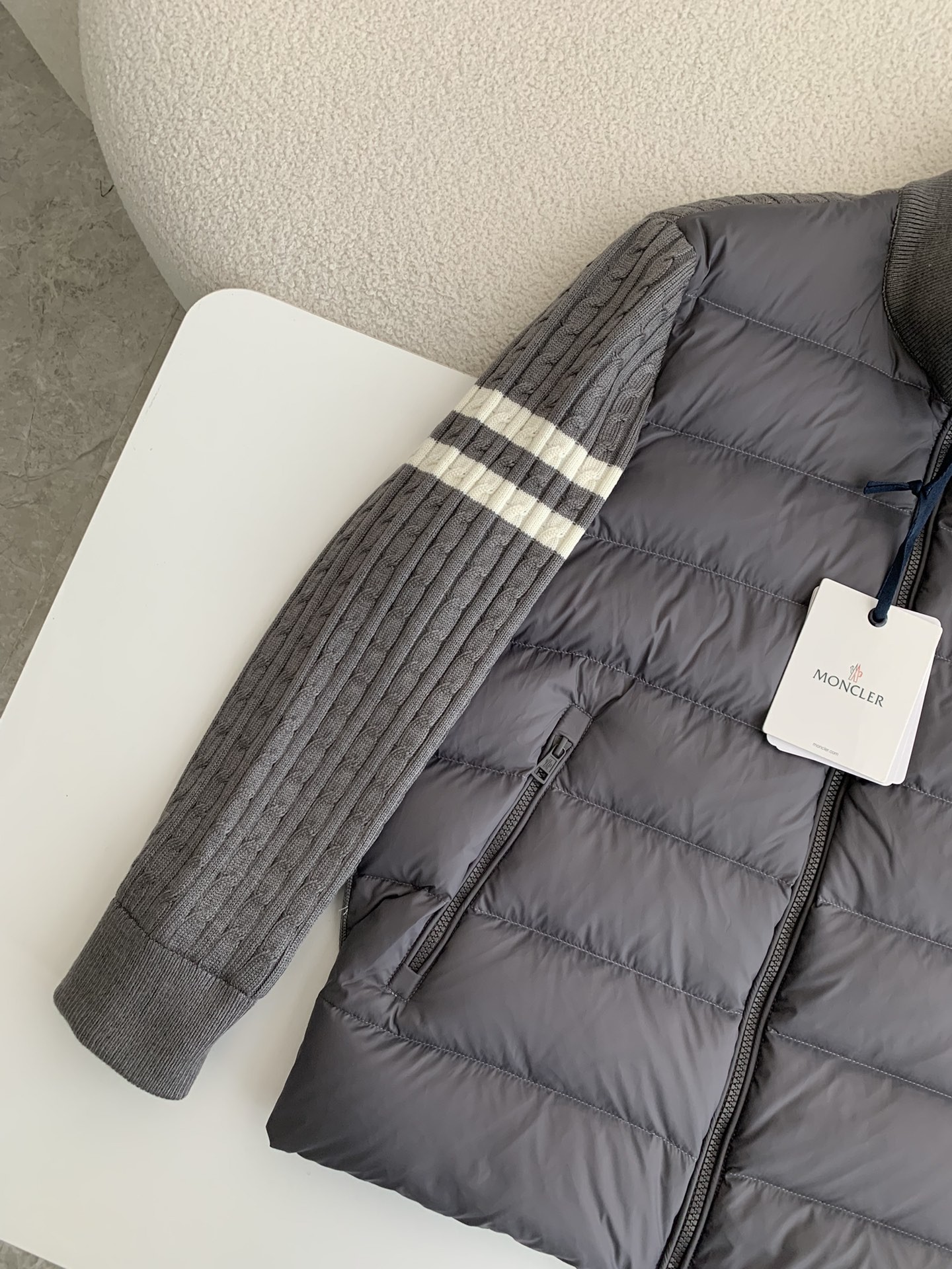 Moncler Montbeliard down jacket