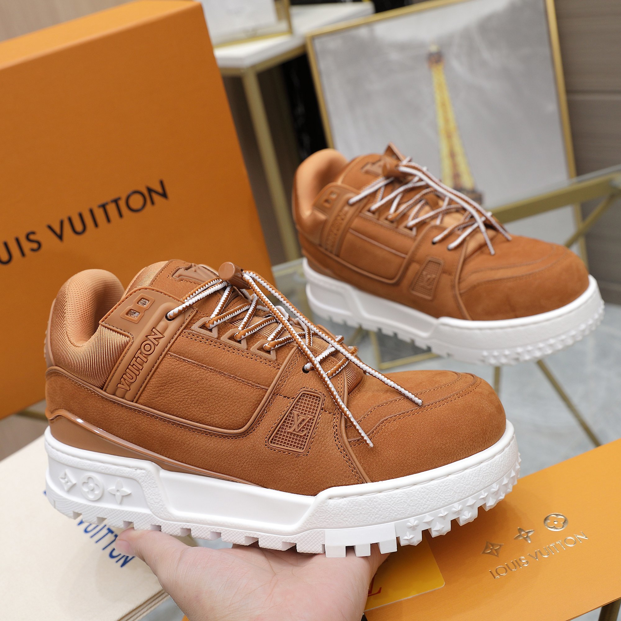 1AD7CQ LV Trainer Maxi Sneaker louis vuitton shoes duplicate