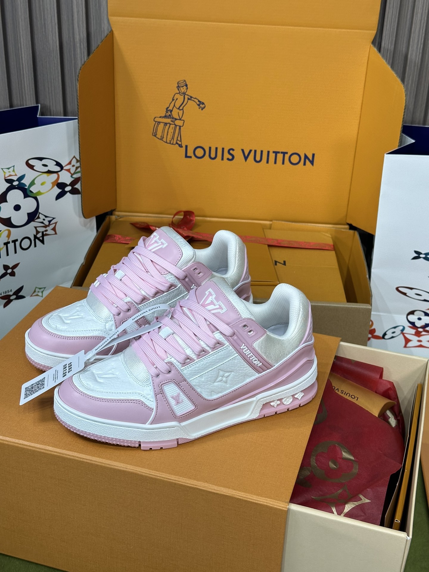 1ABOEK LV Trainer Sneaker Louis Vuitton Trainer Sneakers