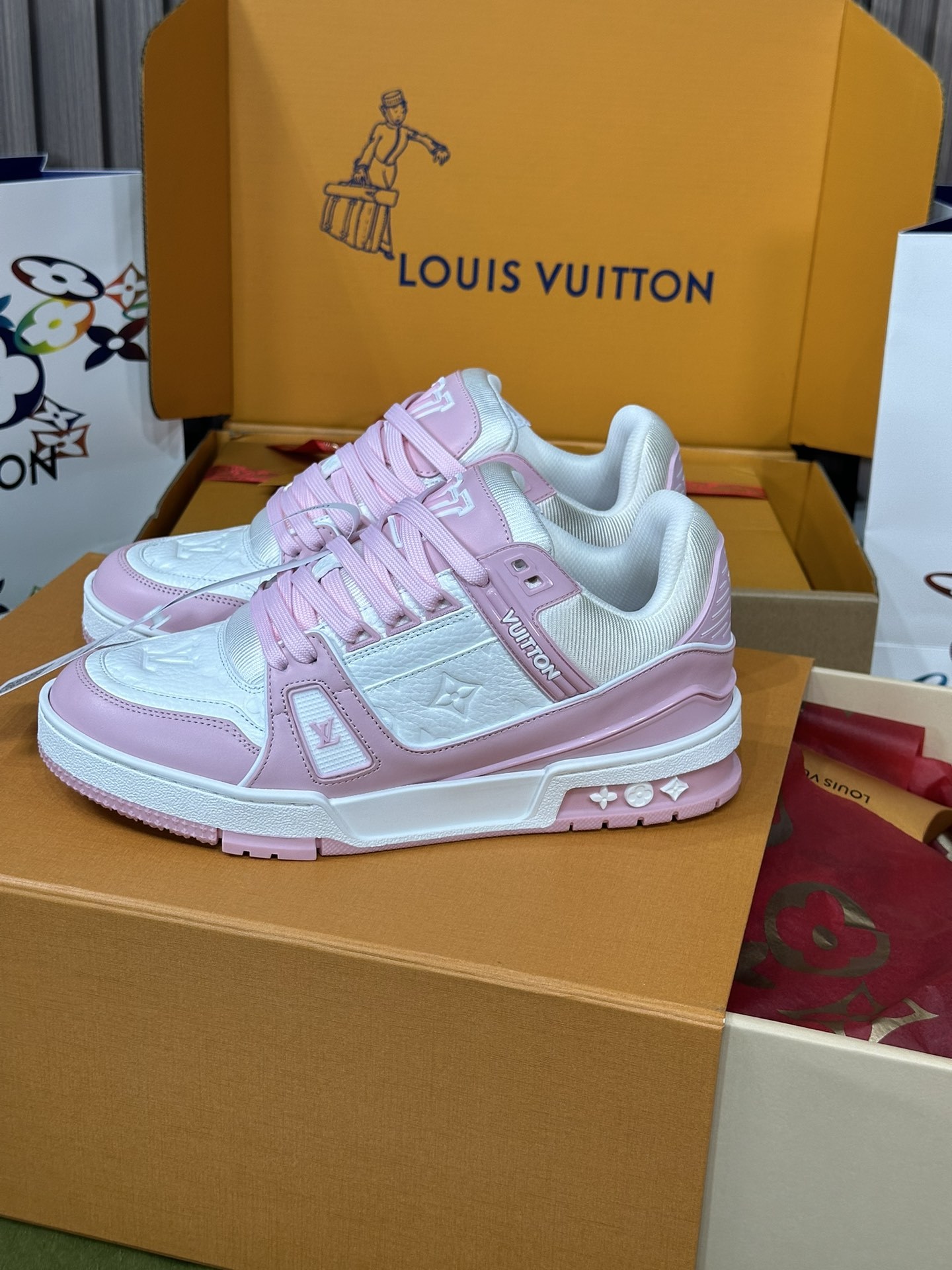 1ABOEK LV Trainer Sneaker Louis Vuitton Trainer Sneakers