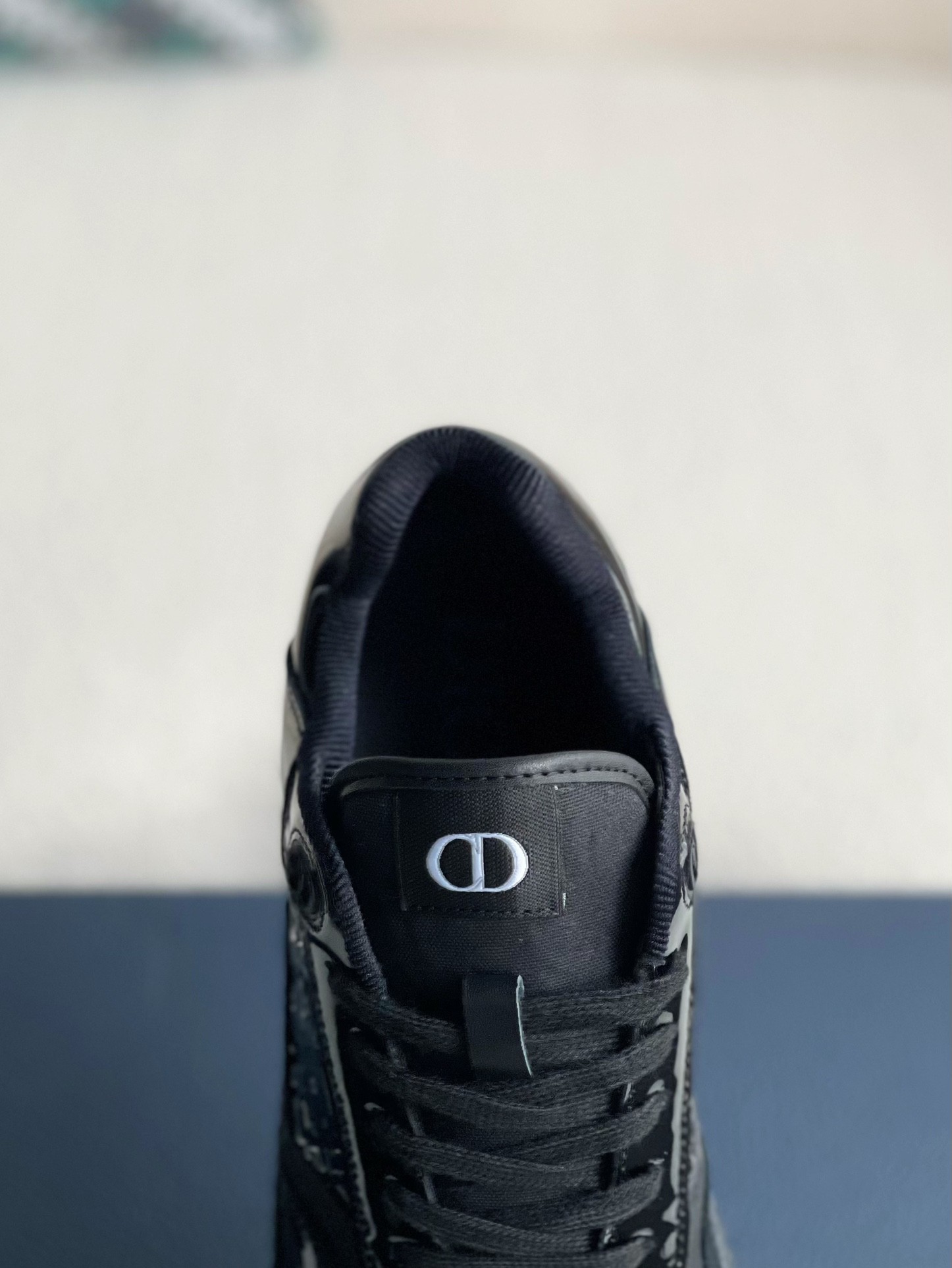 DIOR HIGH LEVEL B27 Sneaker