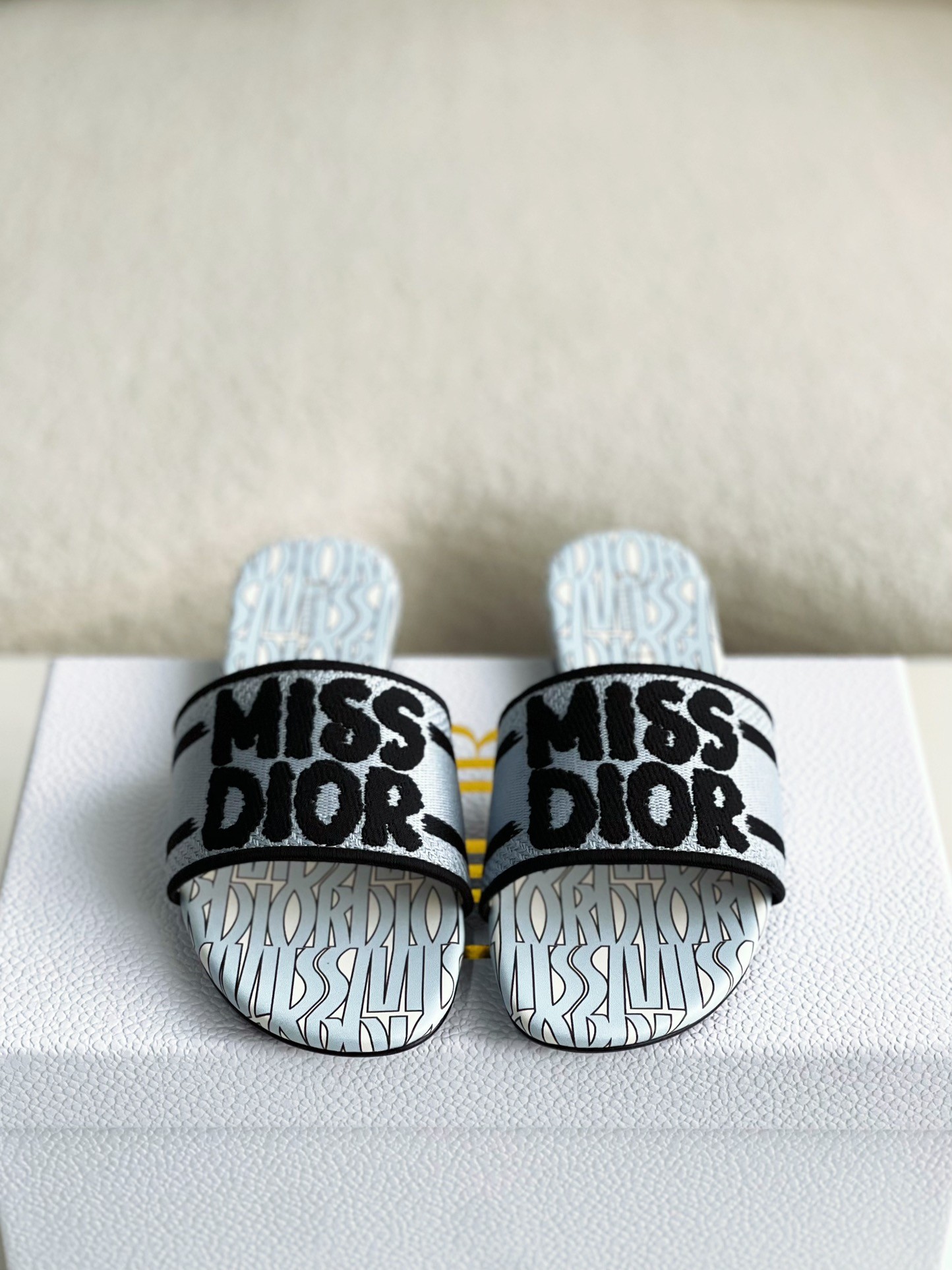 Dior women's slippers