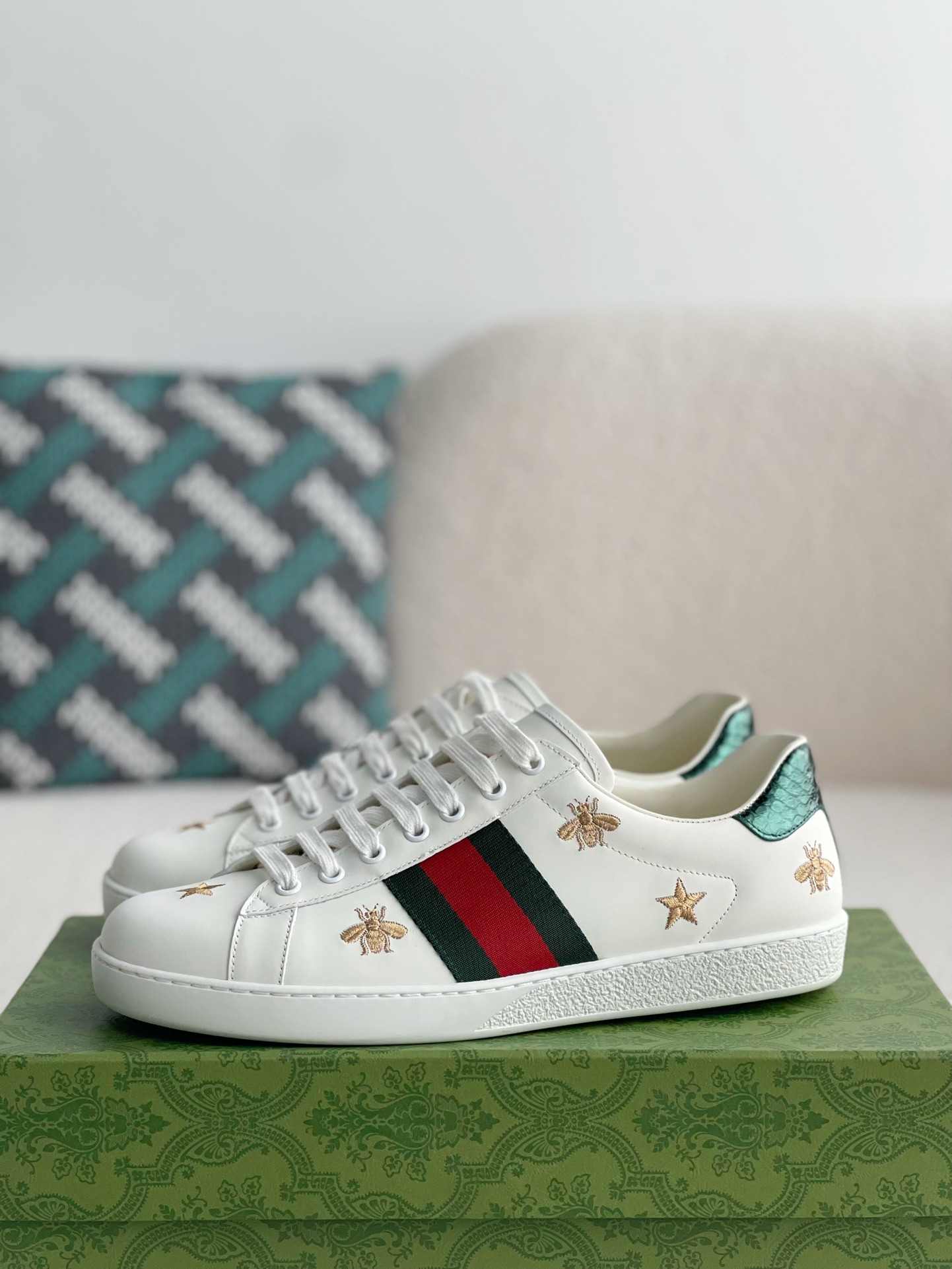 Gucci sneakers White