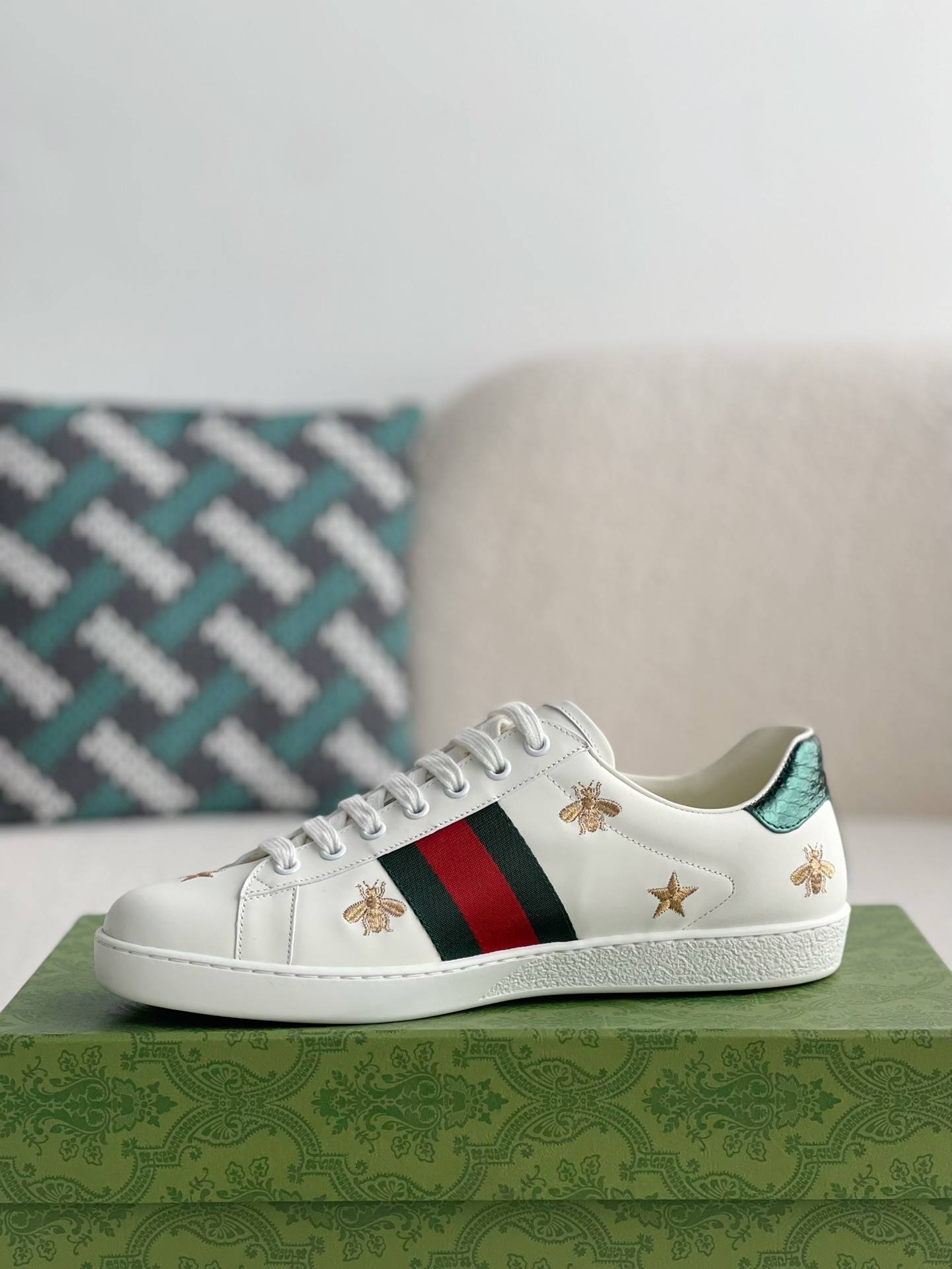 Gucci sneakers White