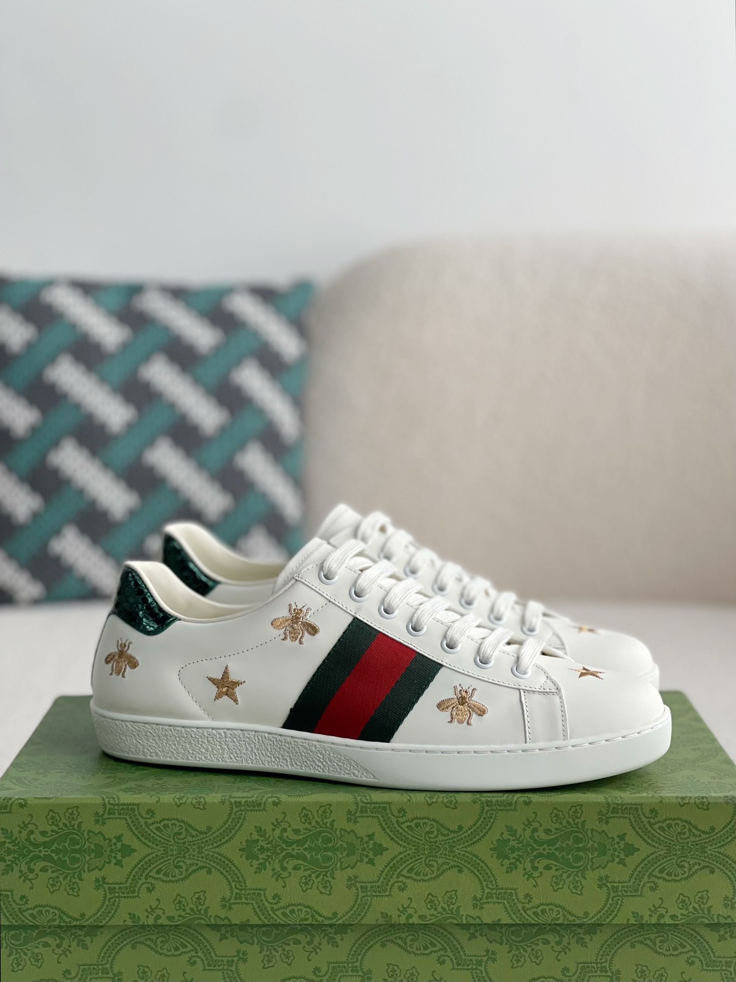 Gucci sneakers White