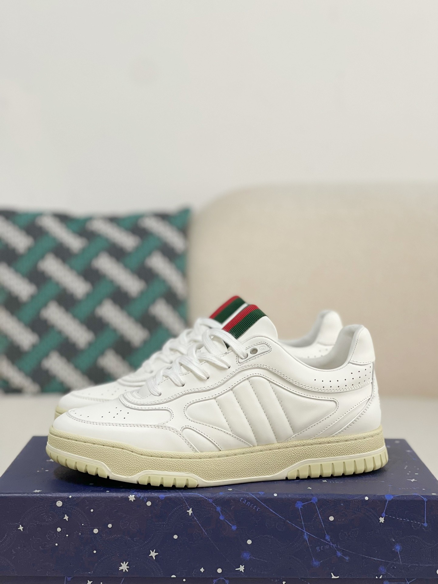 Gucci sneakers White