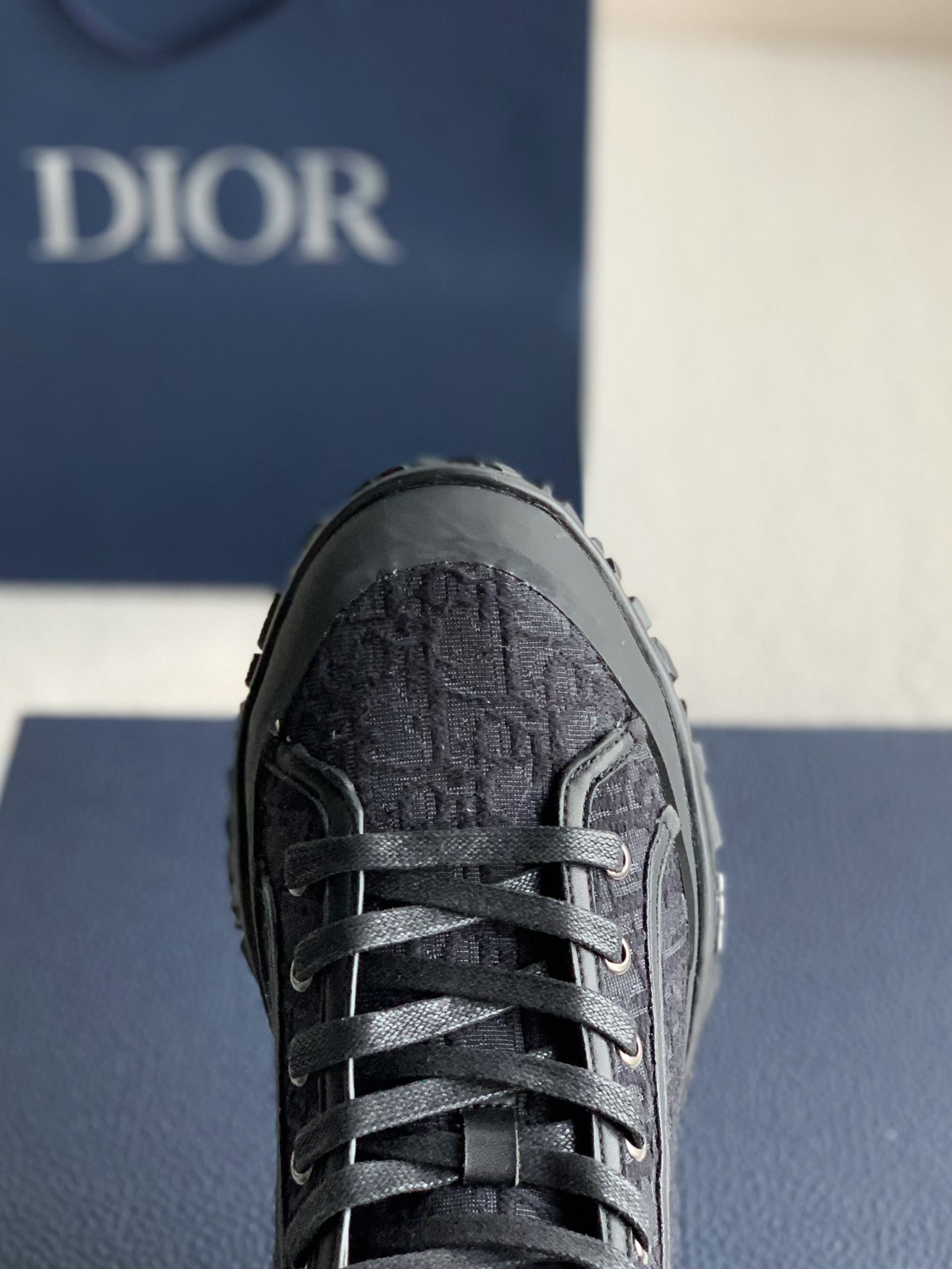 DIOR B28 sneaker