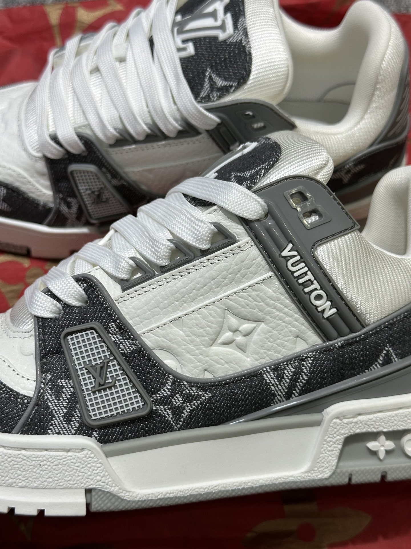 1ADF5I LOUIS Vuitton Trainer Sneaker Louis Vuitton 