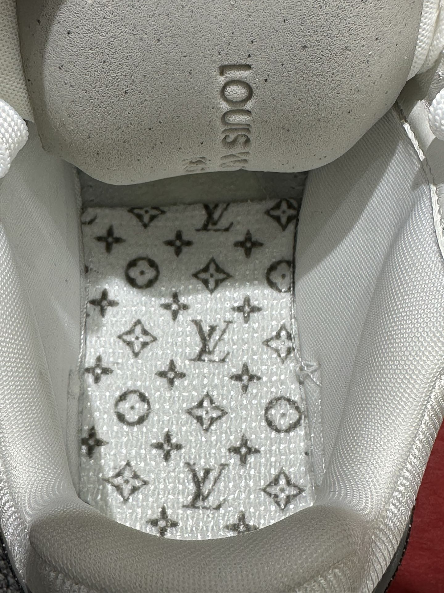 1ADF5I LOUIS Vuitton Trainer Sneaker Louis Vuitton 